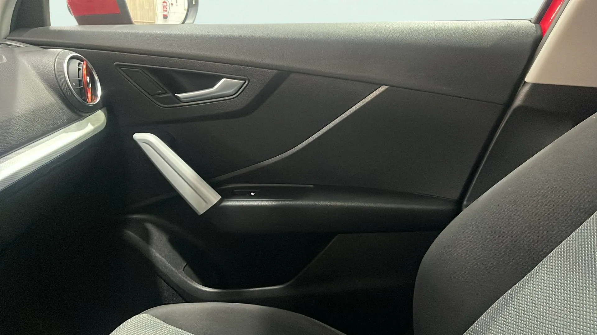 Audi Q2 Sport 35 TFSI - foto 11