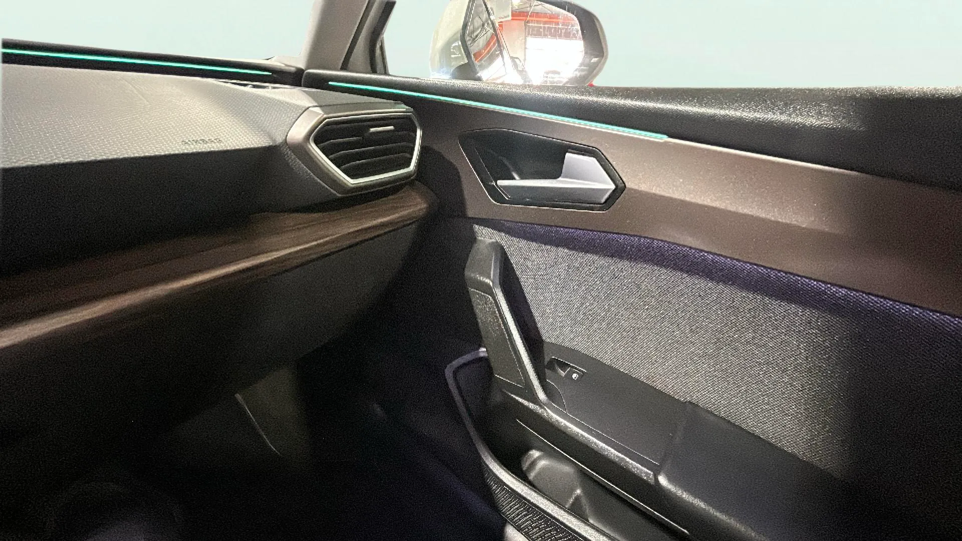 SEAT León SP 1.4 e-Hybrid DSG Xcellence - foto 25