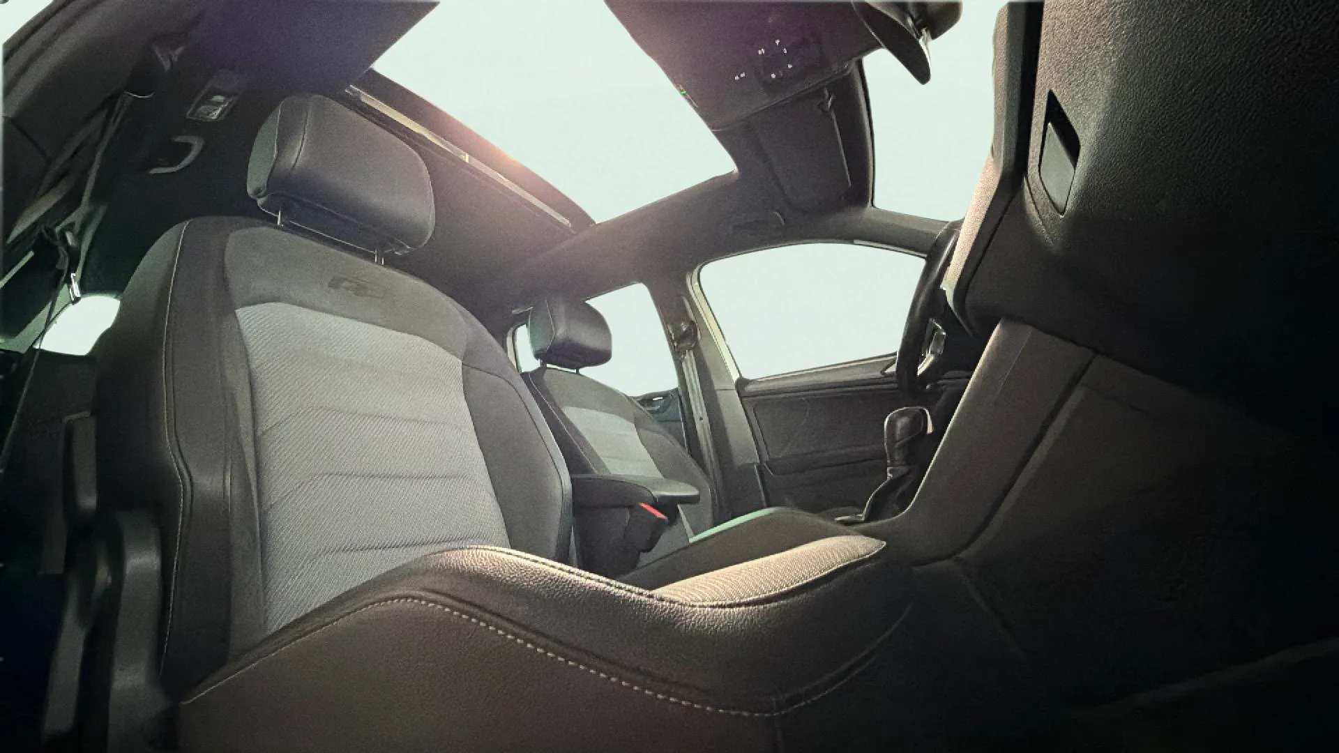 Volkswagen Tiguan Sport 2.0 TDI 4Motion DSG - foto 28