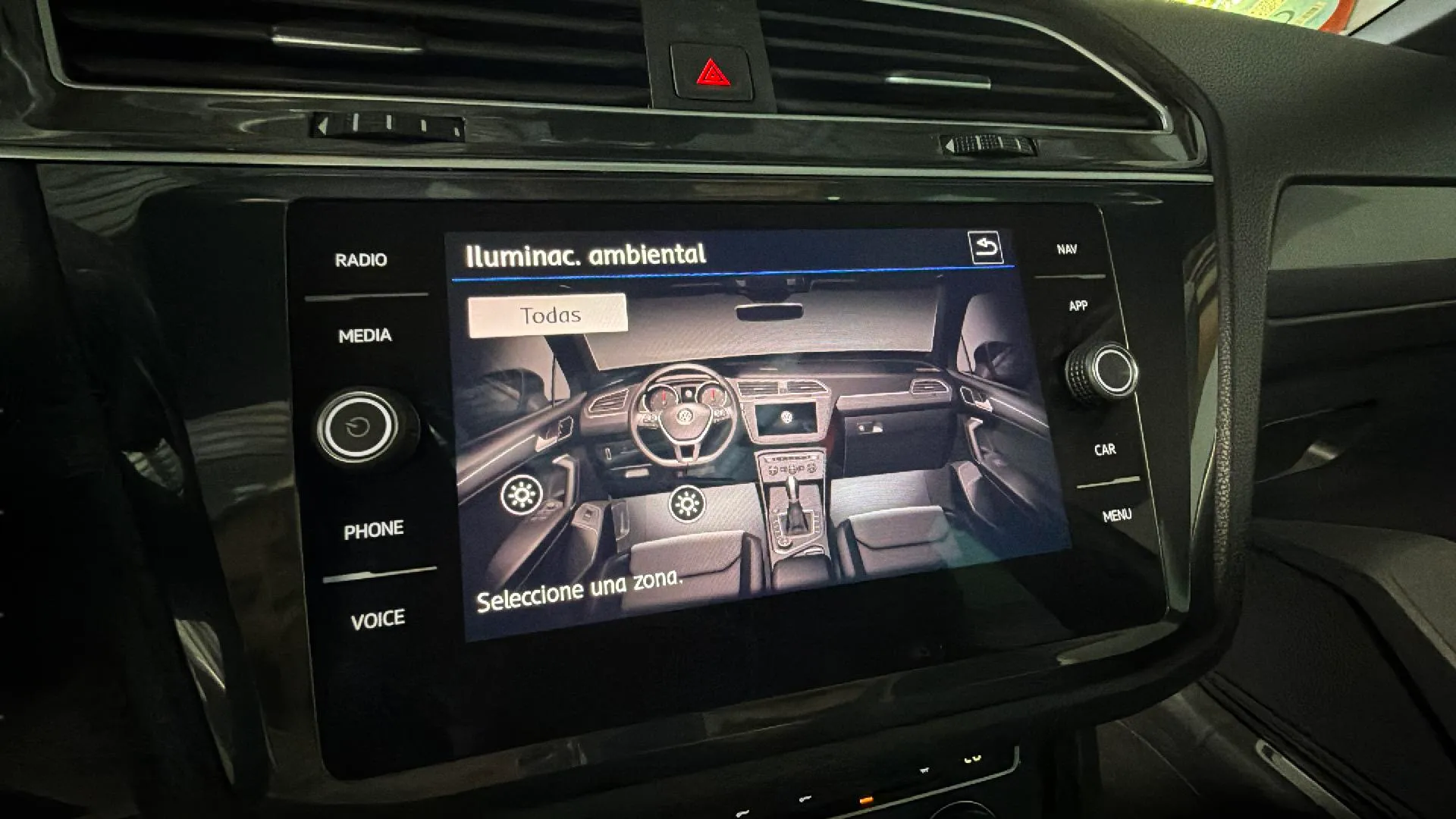 Volkswagen Tiguan Sport 2.0 TDI 4Motion DSG - foto 20