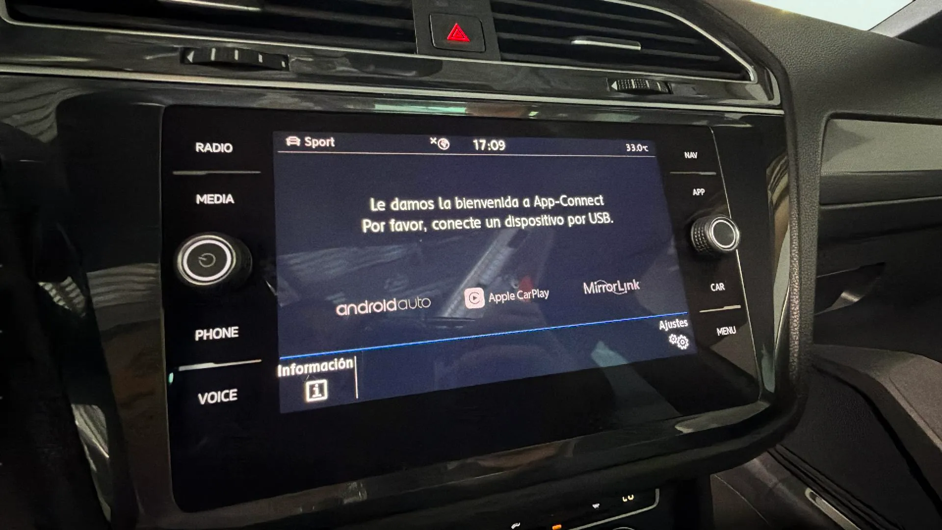 Volkswagen Tiguan Sport 2.0 TDI 4Motion DSG - foto 16