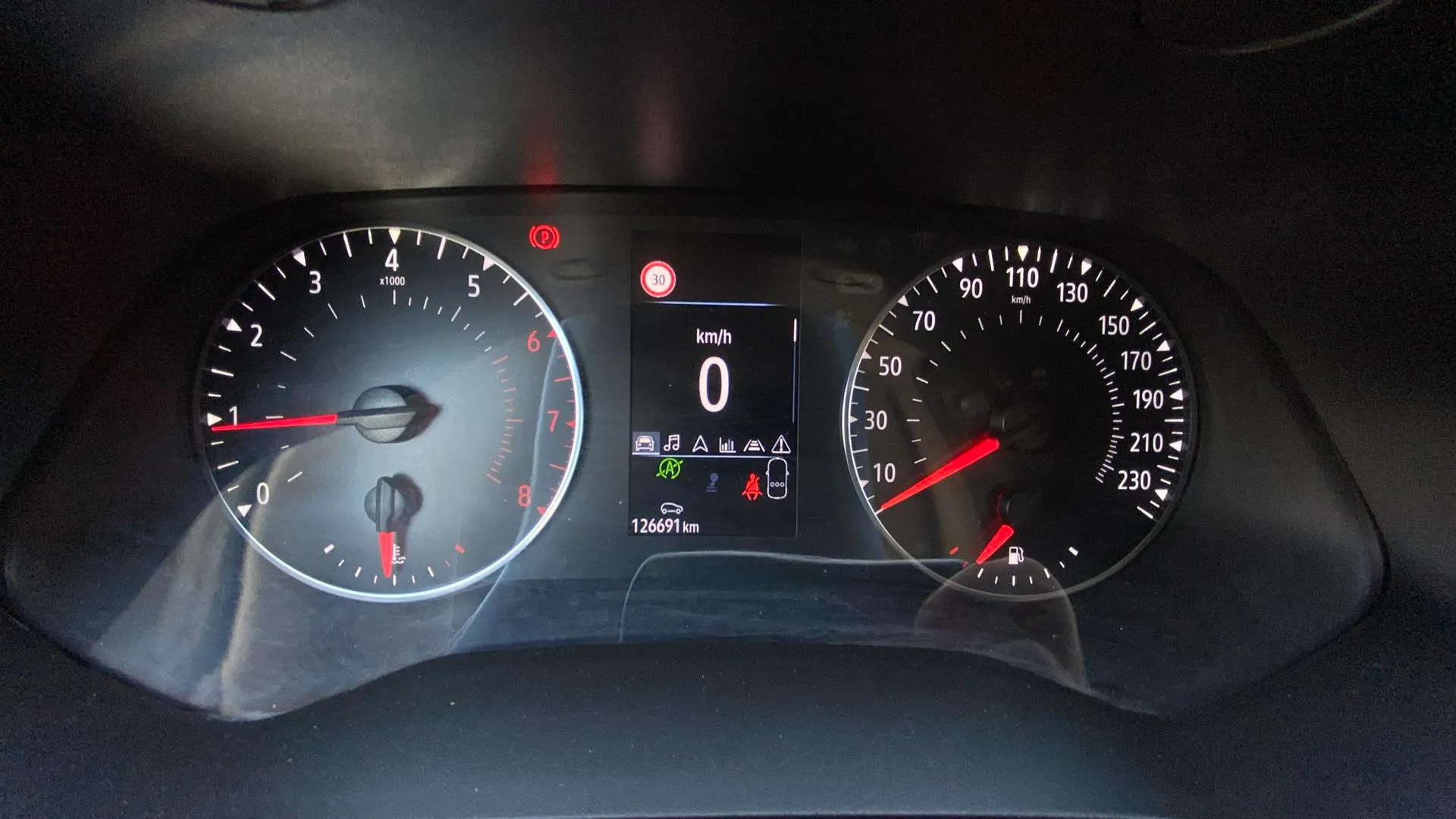Renault Captur Intens TCe GLP - foto 12