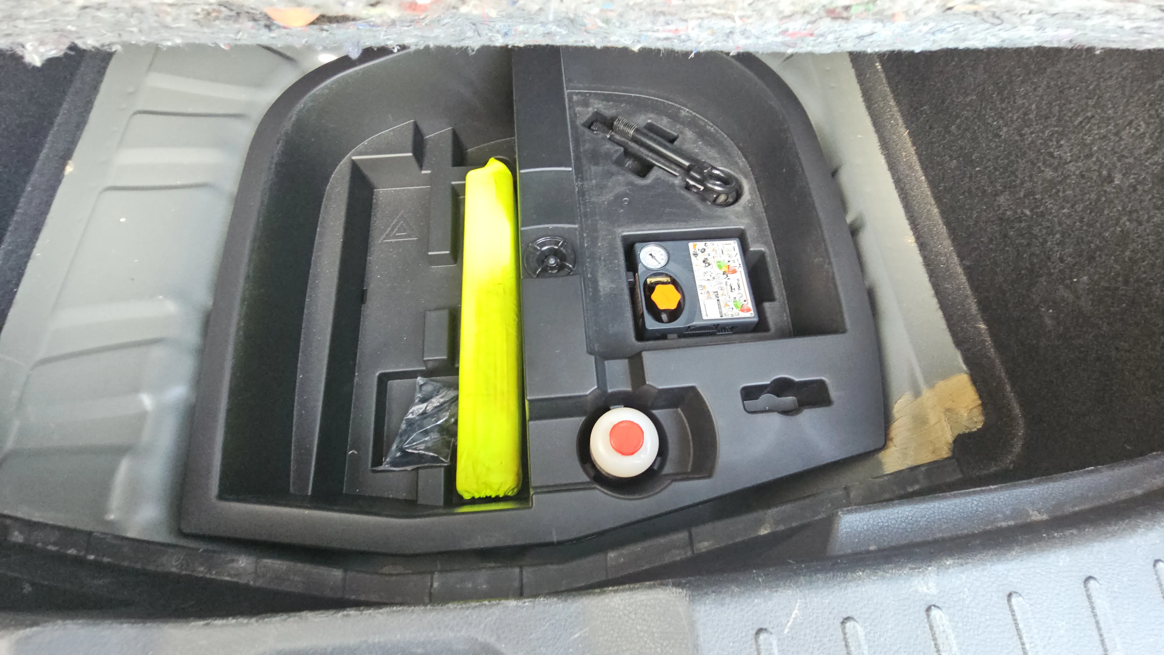 Nissan Juke DIG-T N-Connecta - foto 19