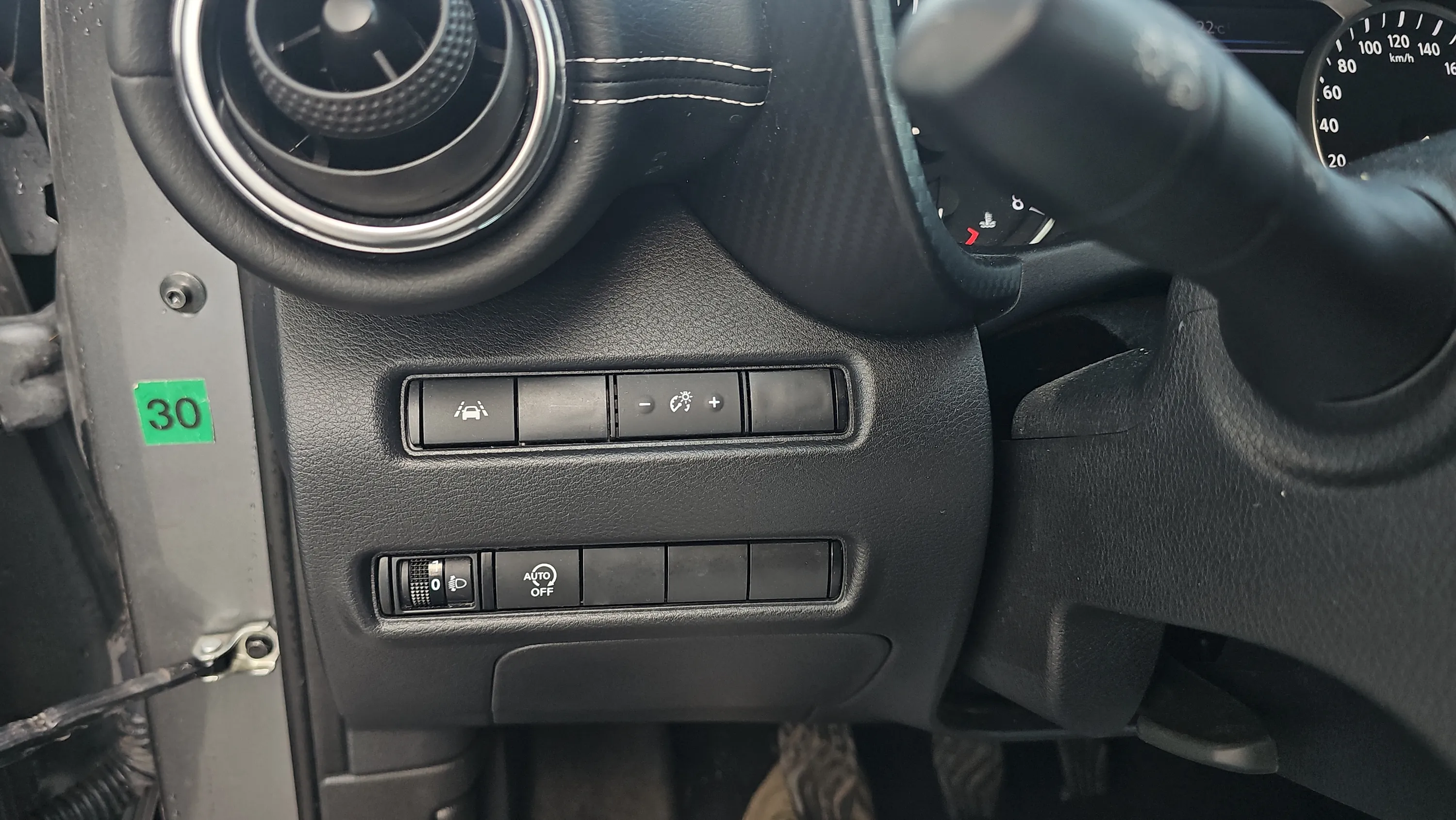 Nissan Juke DIG-T N-Connecta - foto 21