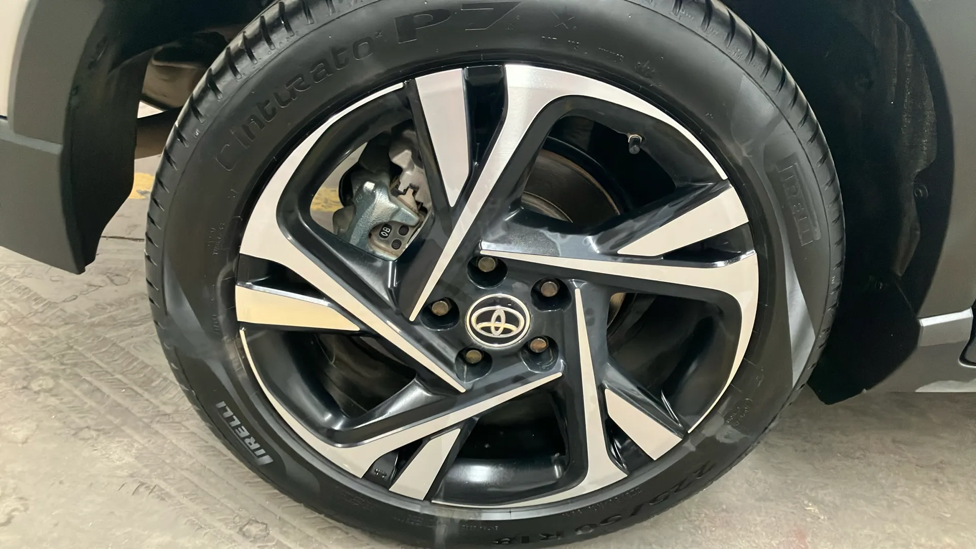 Toyota C-HR 1.8 125H Active - foto 18