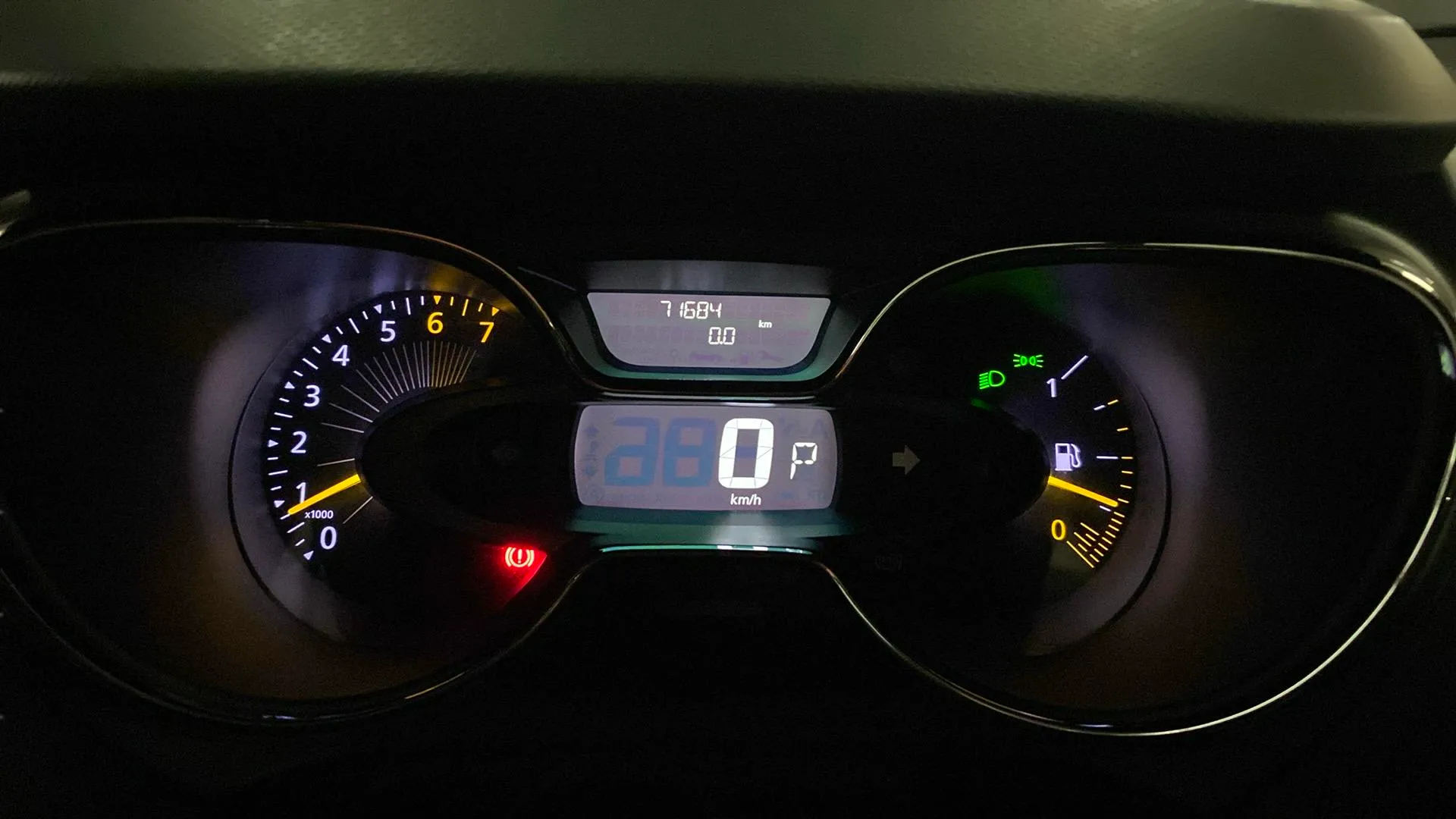 Renault Captur Intens TCe 120 EDC - foto 9