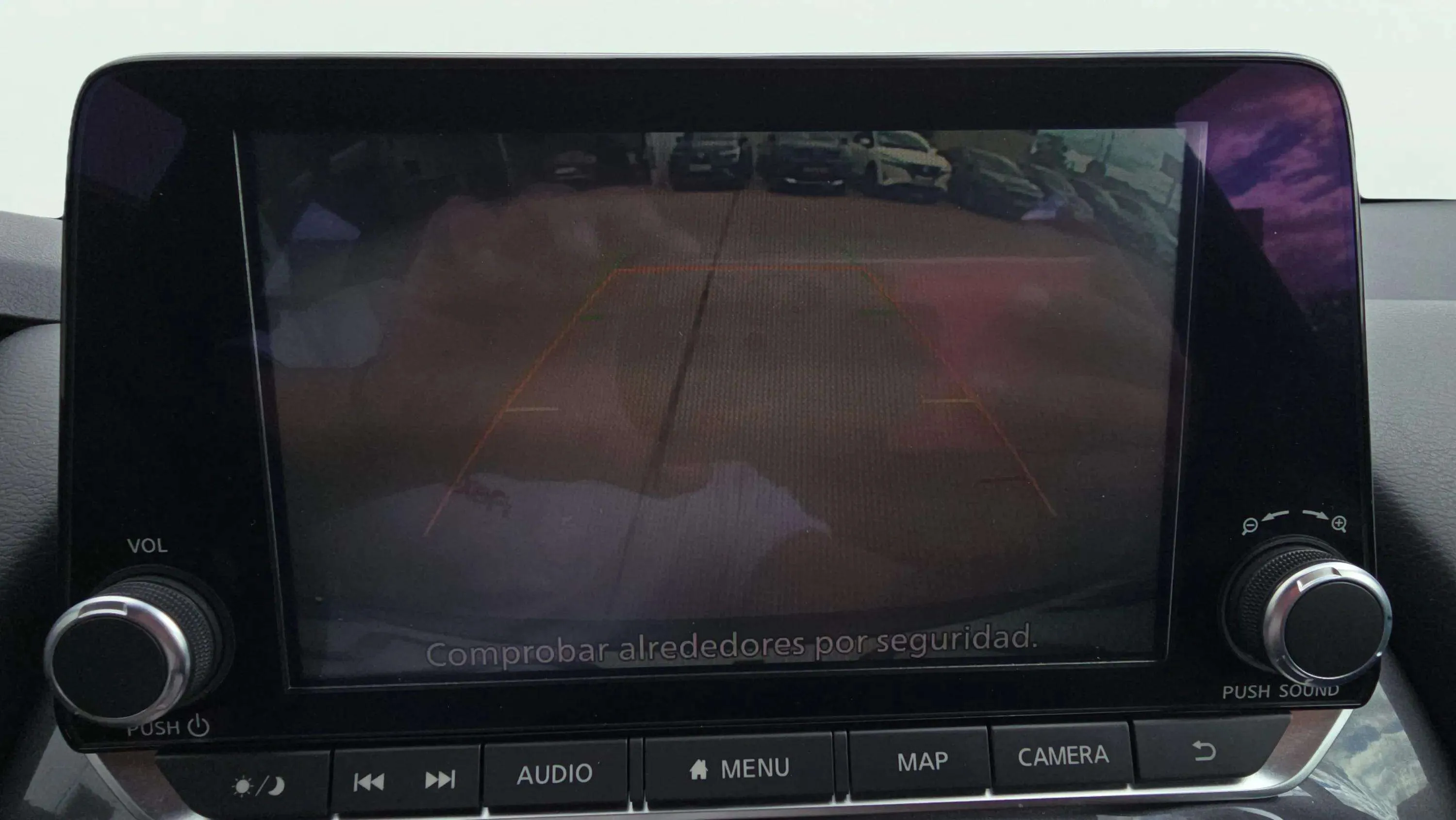 Nissan Juke DIG-T N-Connecta - foto 22