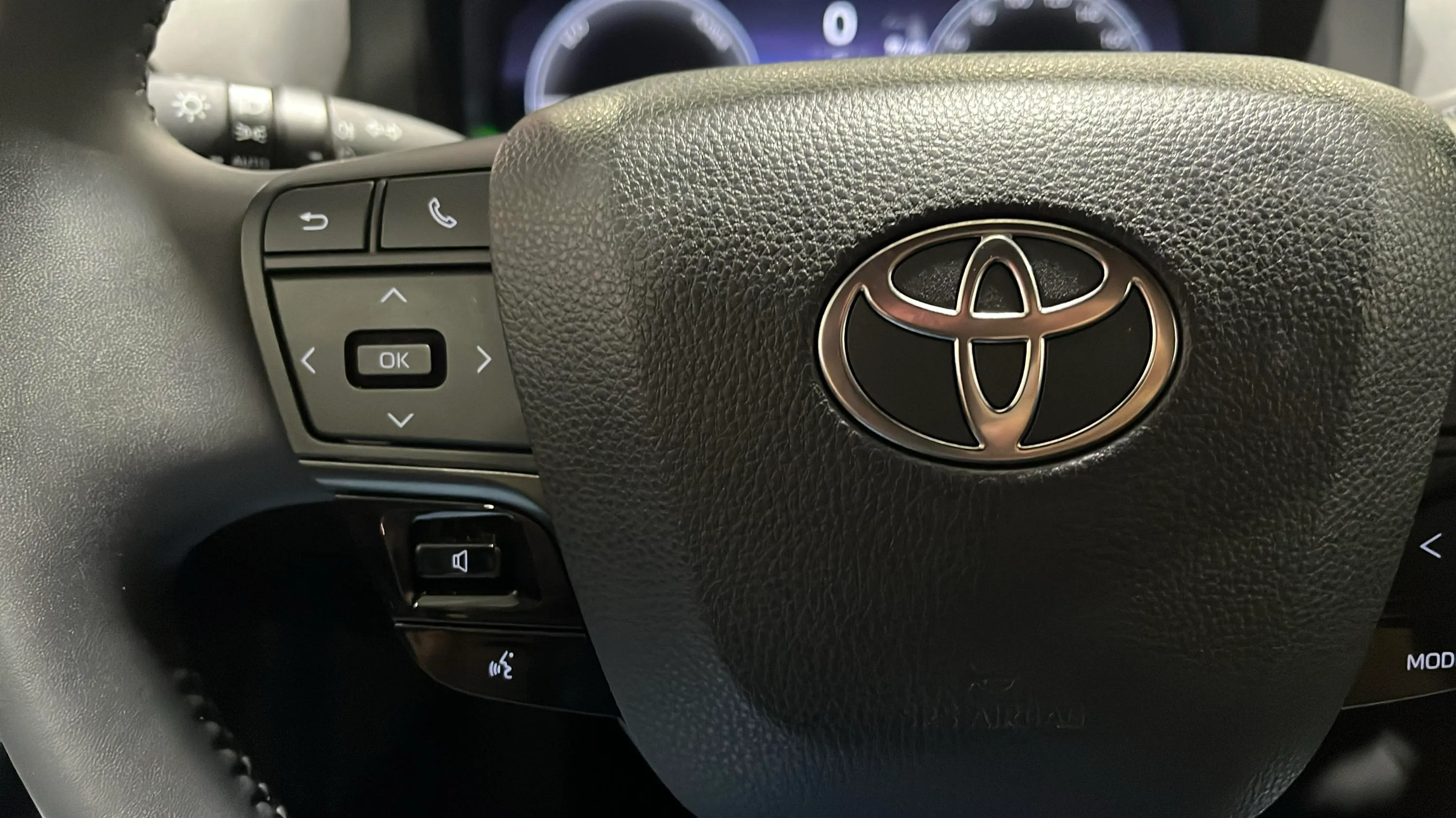 Toyota C-HR 1.8 Advance Hybrid 140 - foto 16