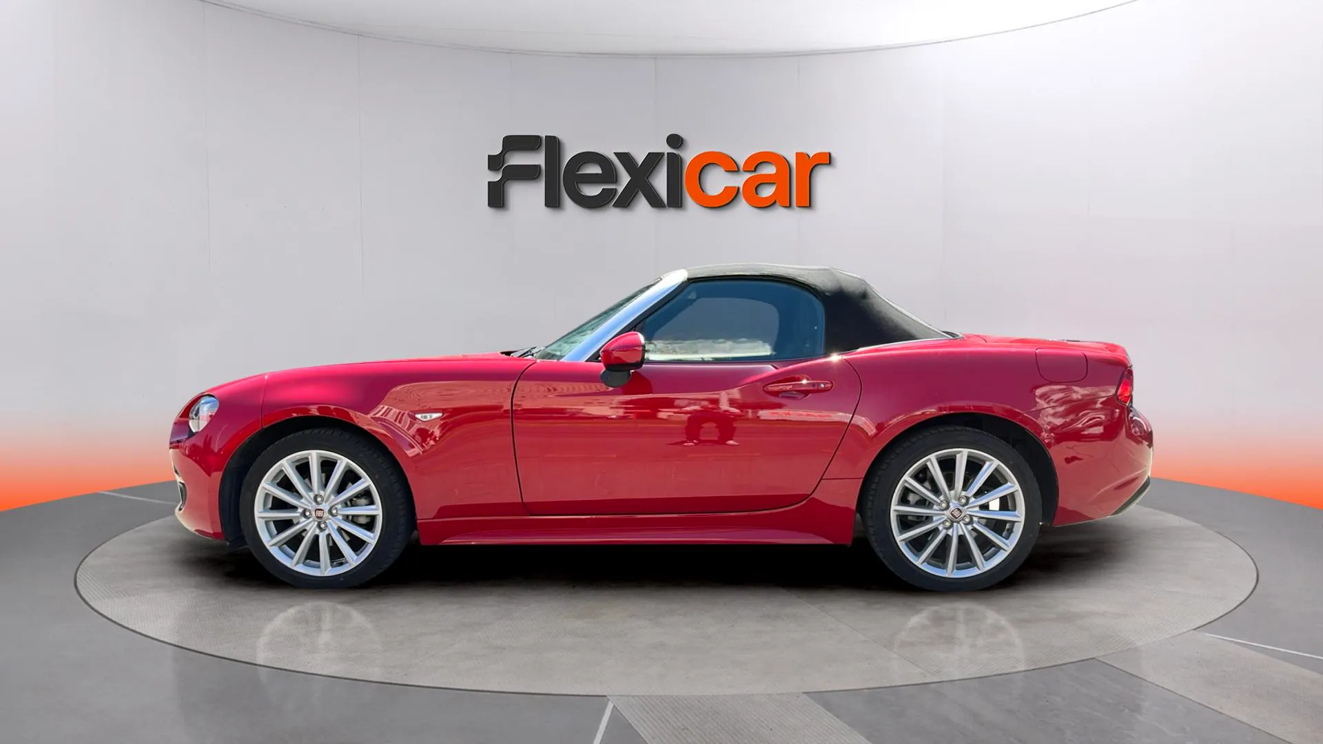 Fiat 124 Spider Lusso - foto 7