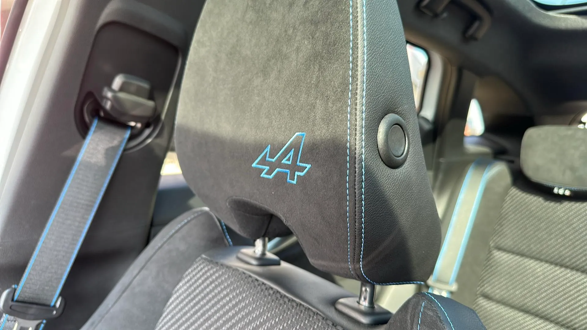 Renault Austral Techno Esprit Alpine M Hybrid - foto 14