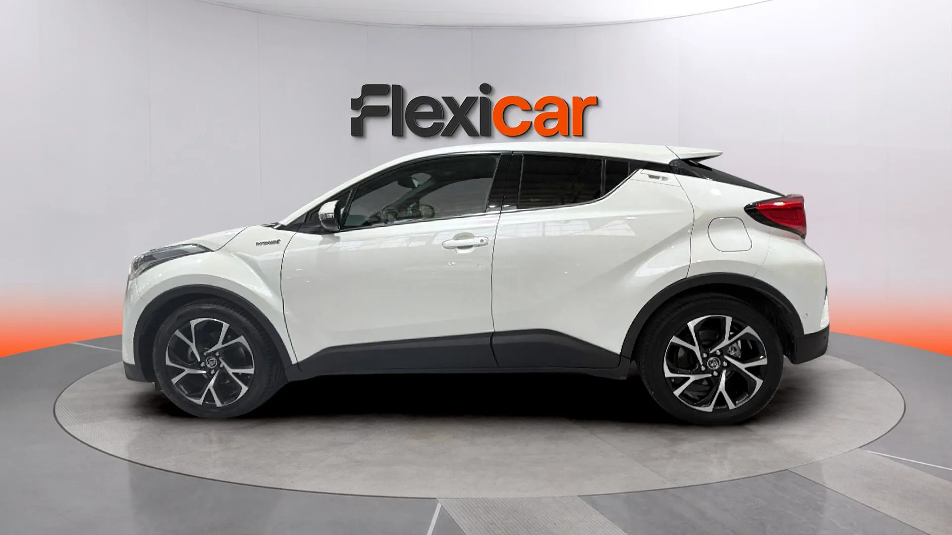 Toyota C-HR 1.8 125H Active - foto 5
