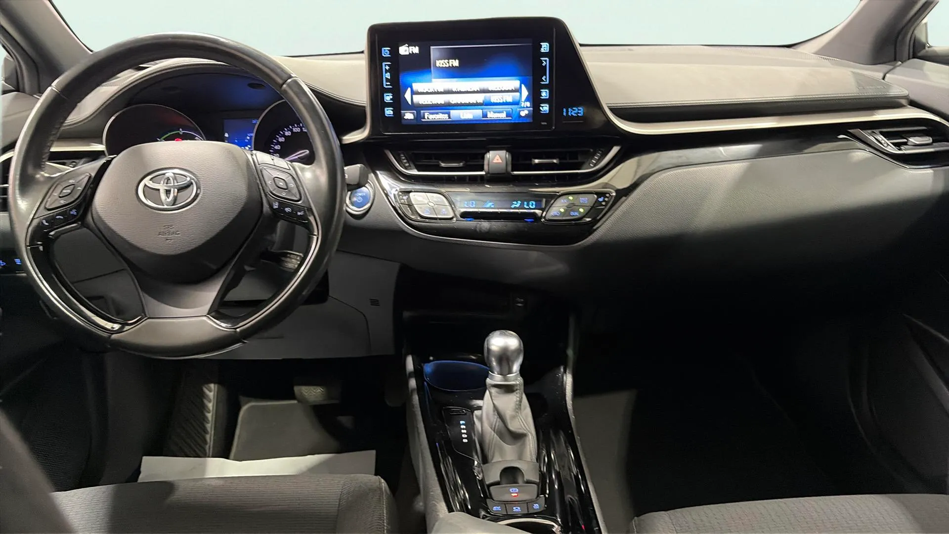 Toyota C-HR 1.8 125H Active - foto 13