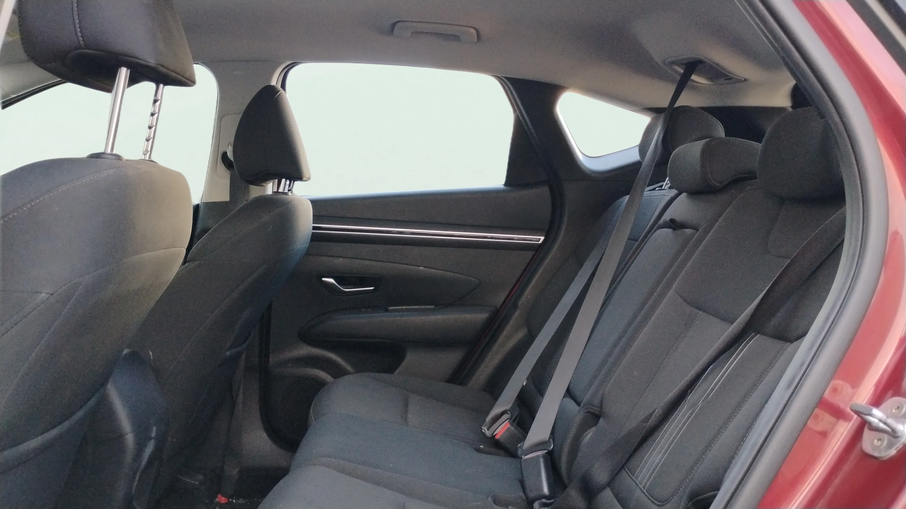 Hyundai Tucson 1.6 CRDi Maxx - foto 8