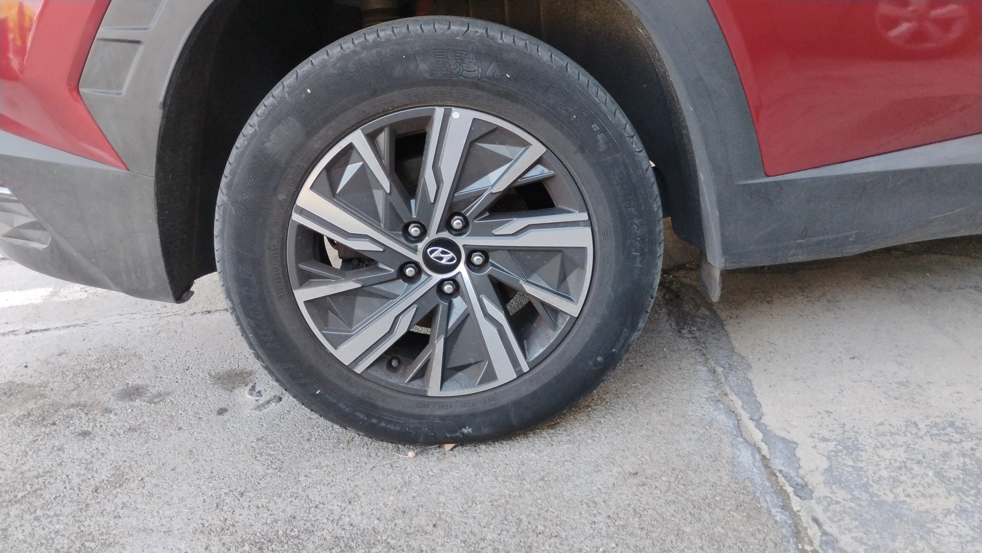 Hyundai Tucson 1.6 CRDi Maxx - foto 11
