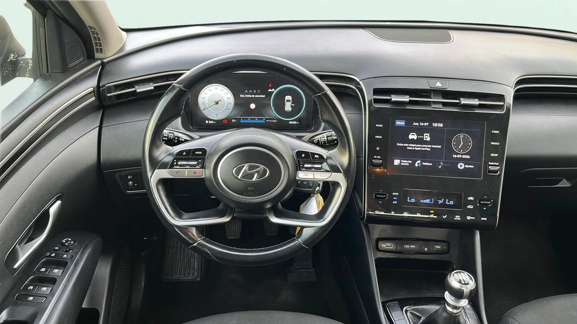 Hyundai Tucson 1.6 CRDi Maxx - foto 13