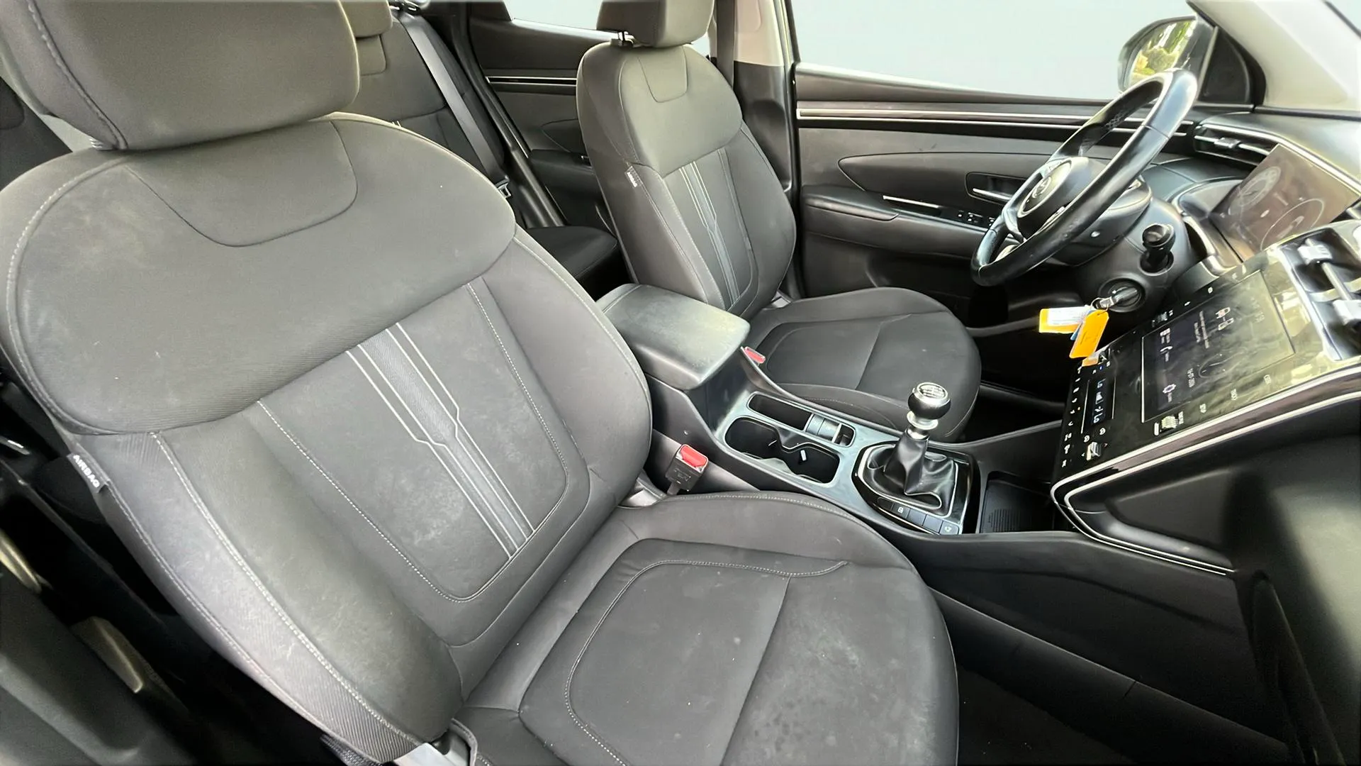Hyundai Tucson 1.6 CRDi Maxx - foto 16