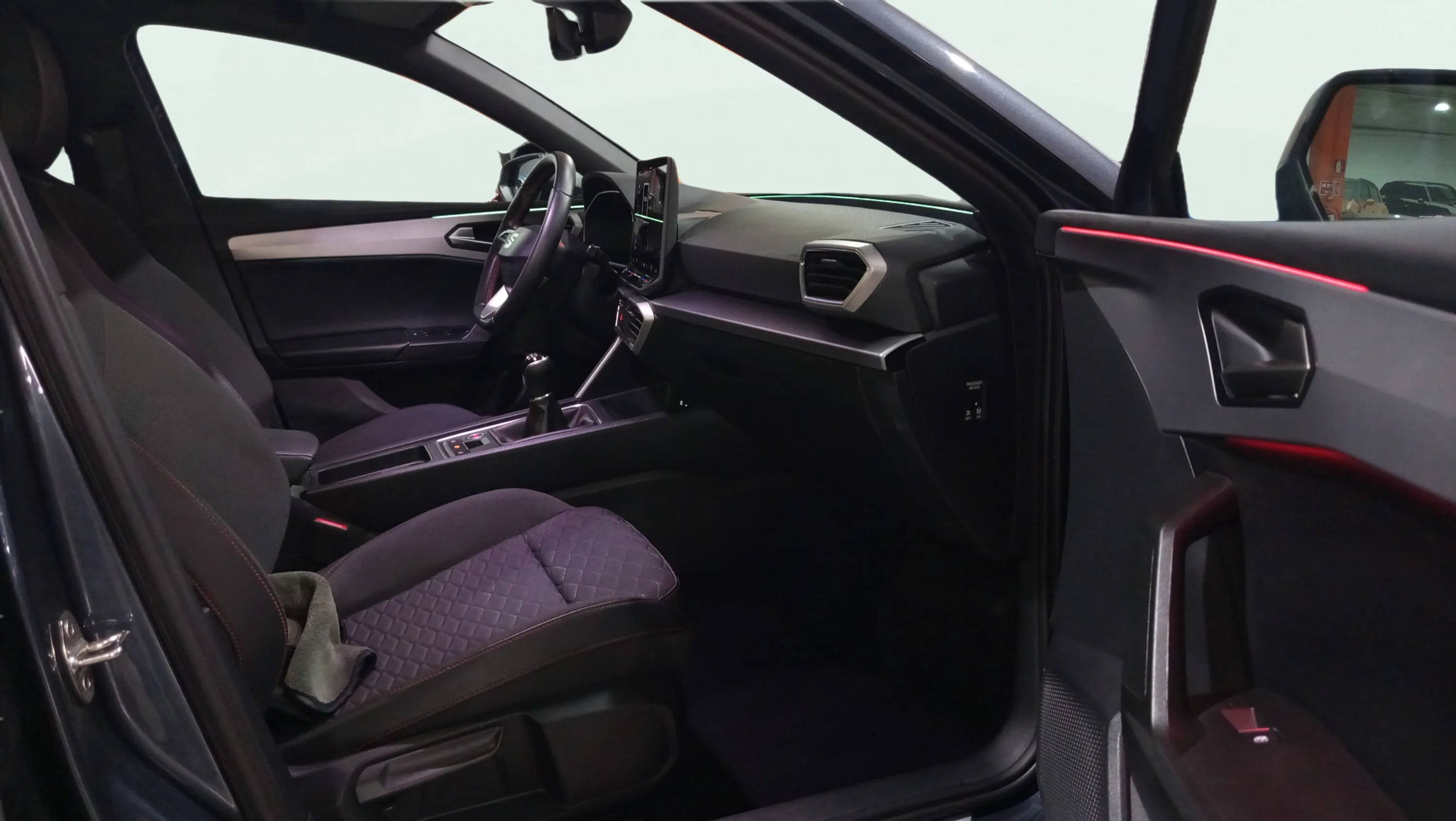 SEAT León 1.5 TSI FR 25 Aniversario - foto 10
