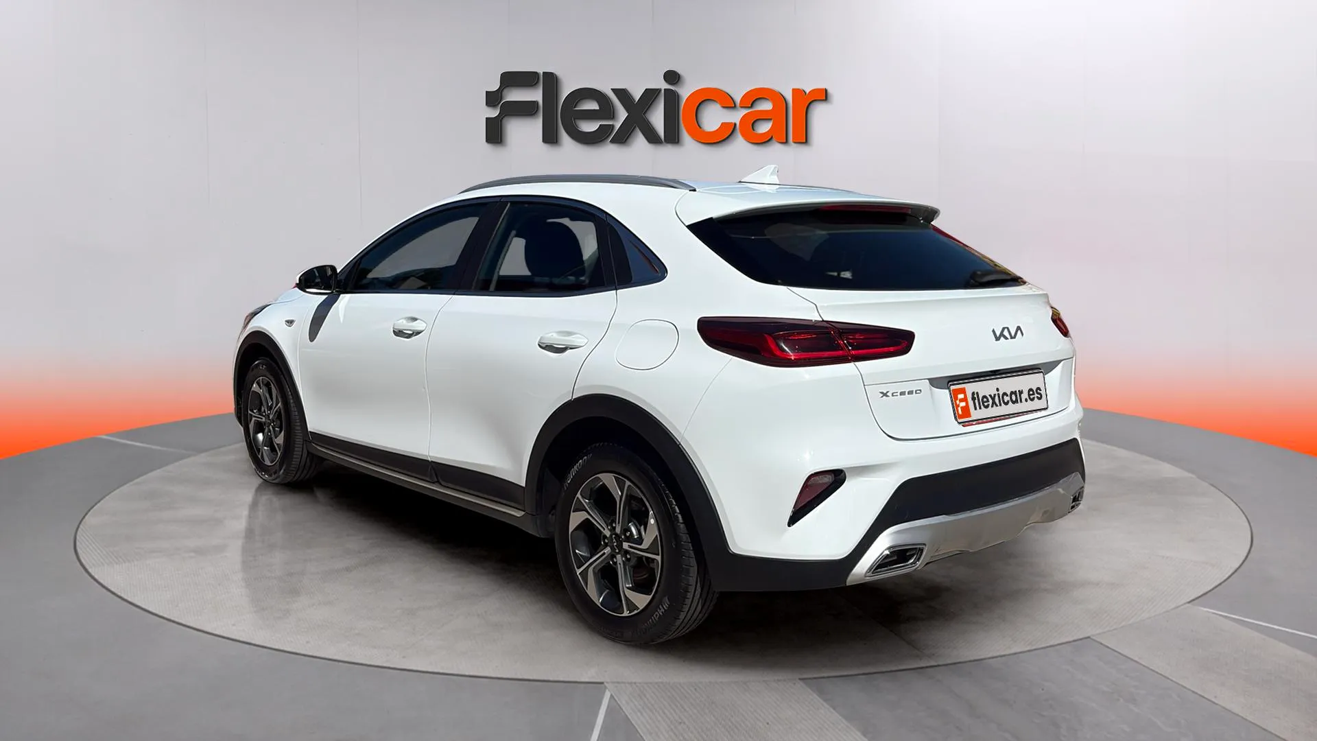 Kia XCeed 1.0 T-GDi Drive - foto 7