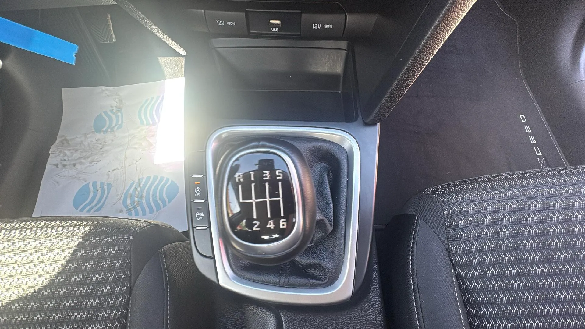 Kia XCeed 1.0 T-GDi Drive - foto 17