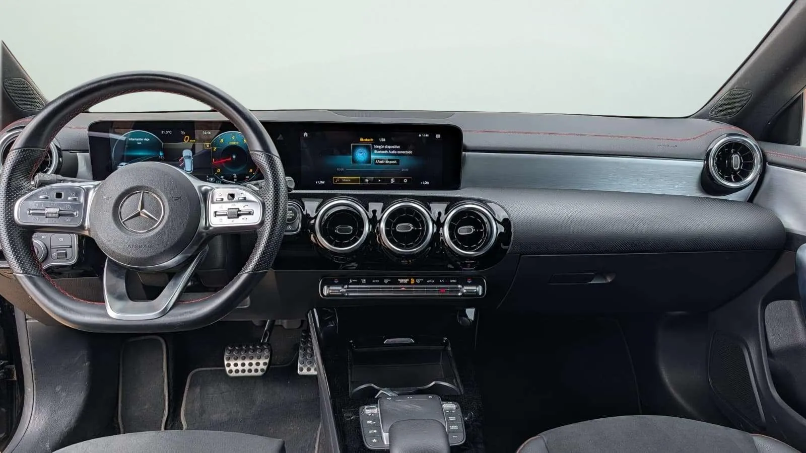 Mercedes-Benz CLA 200 Shooting Brake - foto 10