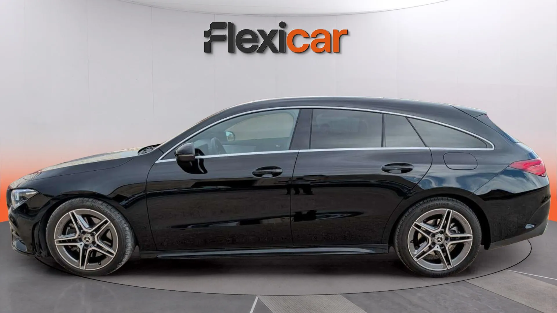 Mercedes-Benz CLA 200 Shooting Brake - foto 4