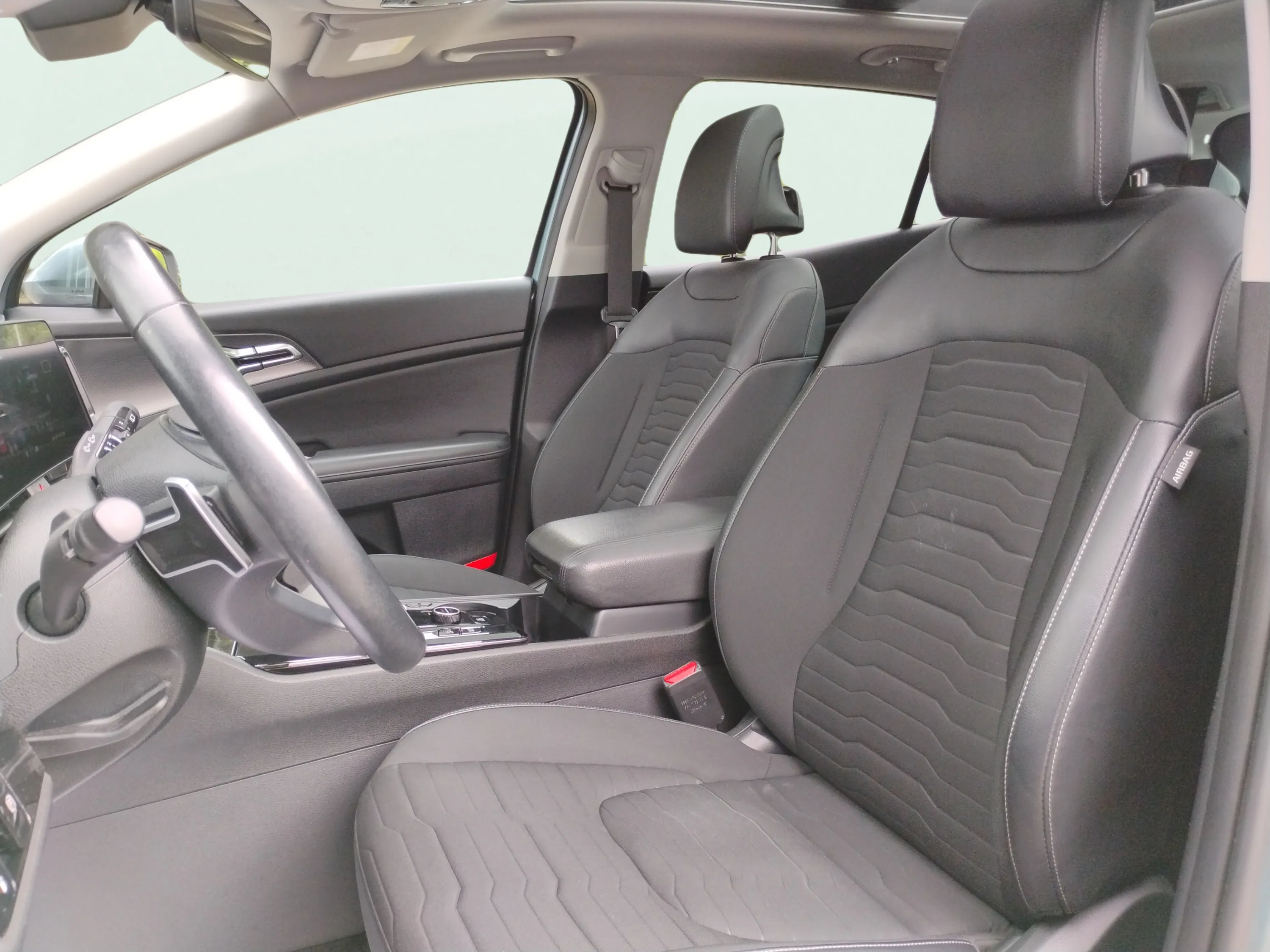 Kia Sportage 1.6 T-GDi PHEV Tech 4x4 - foto 14
