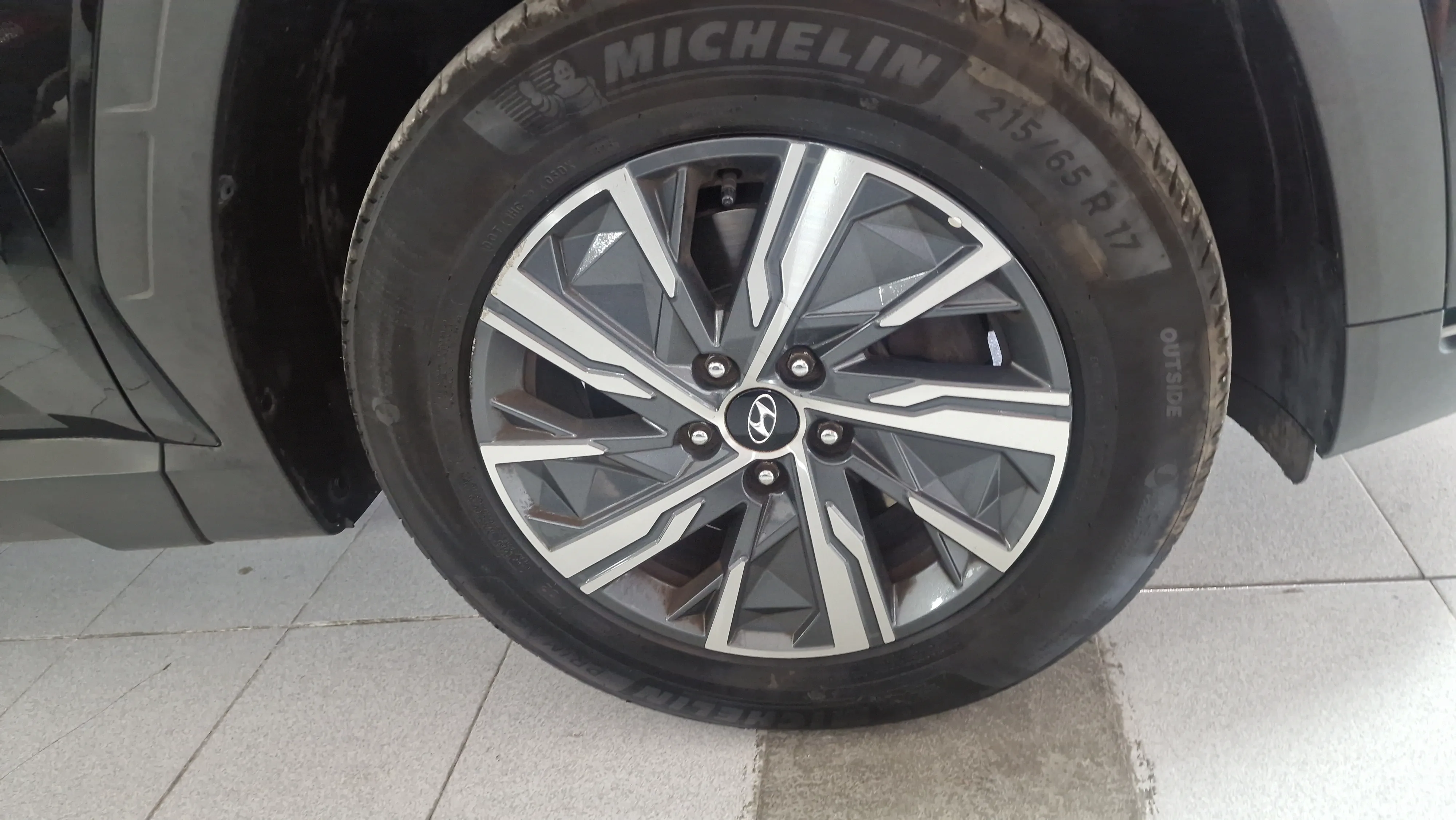 Hyundai Tucson 1.6 CRDi Maxx - foto 23