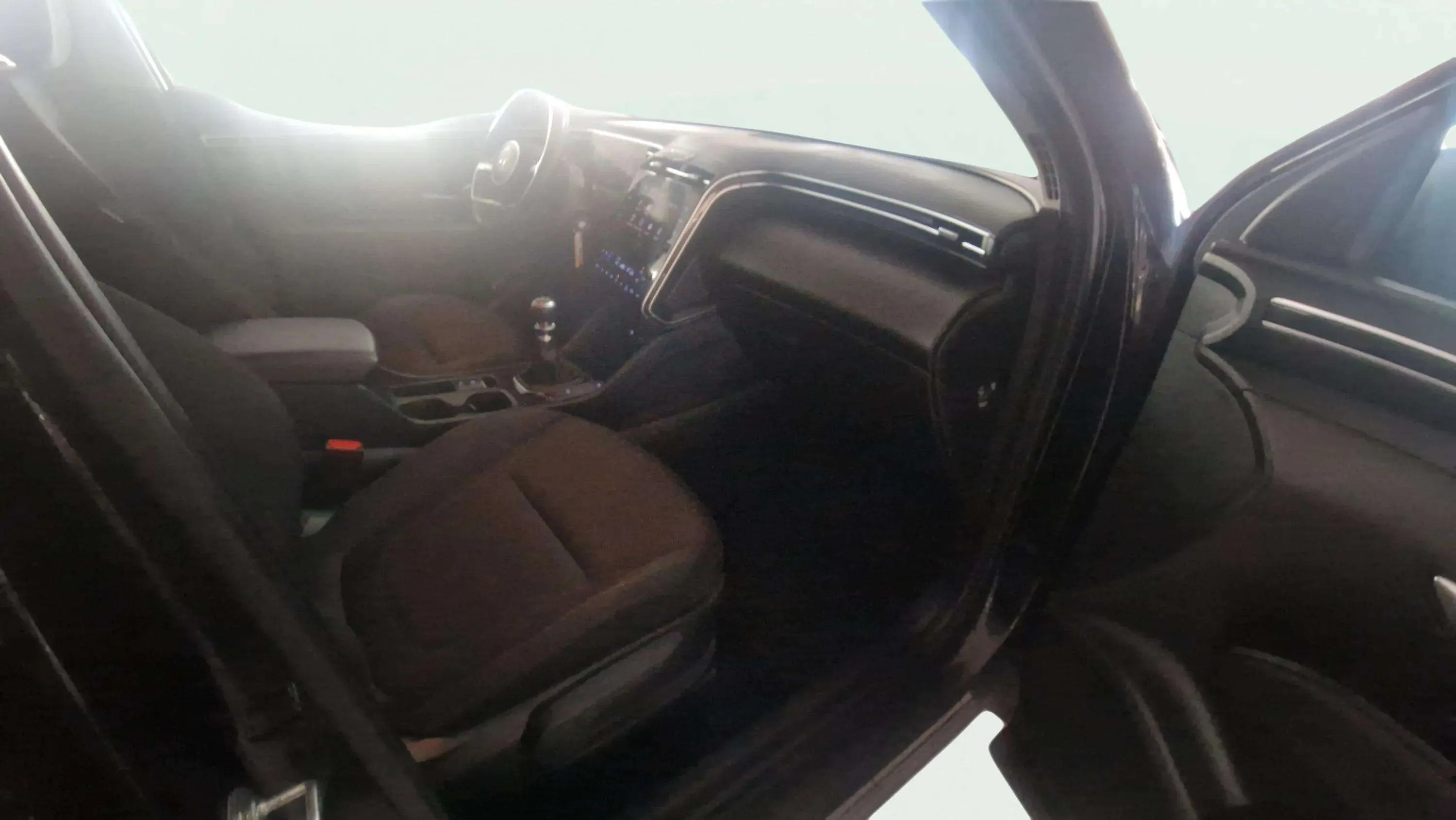 Hyundai Tucson 1.6 CRDi Maxx - foto 19