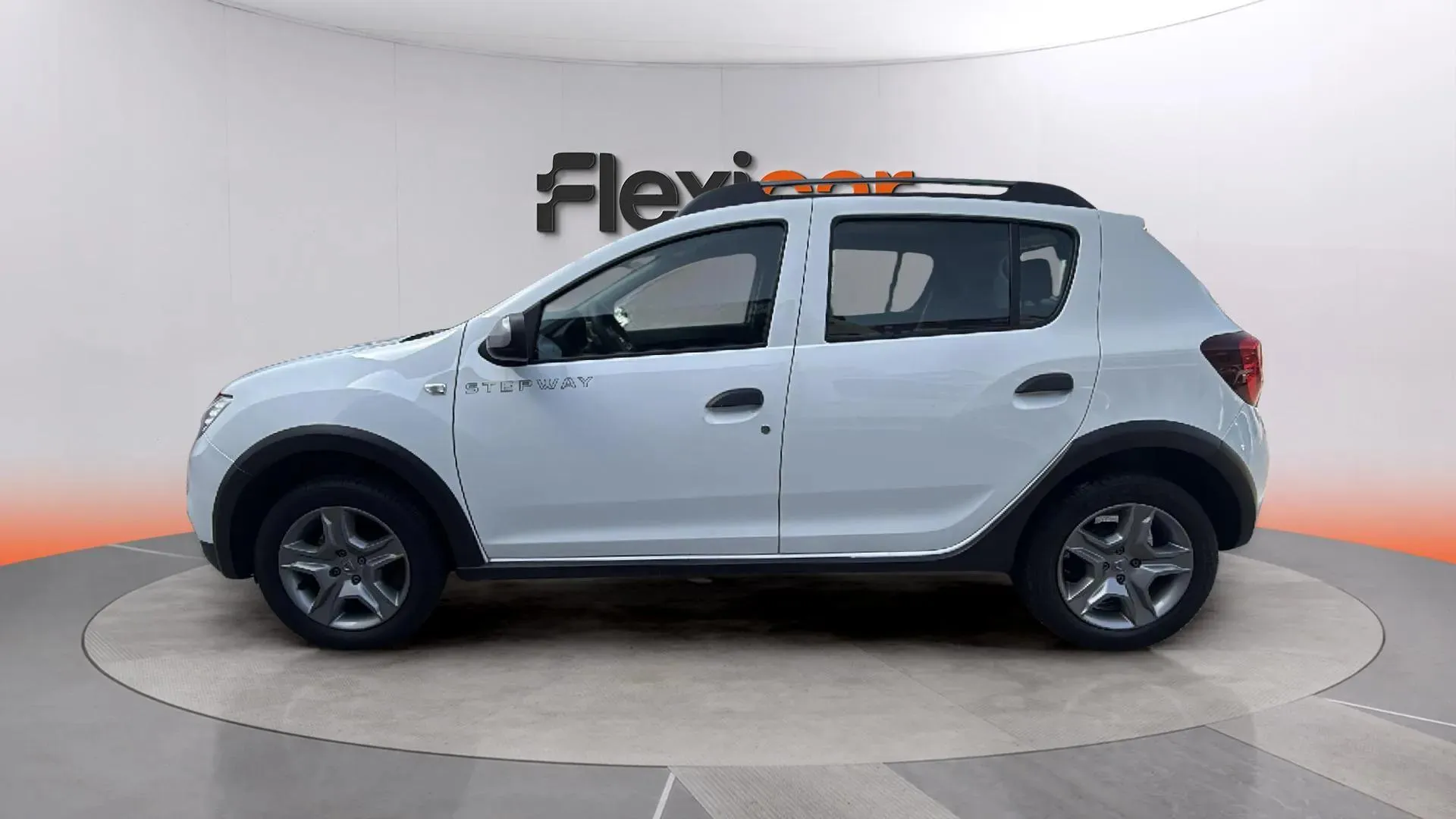 Dacia Sandero Stepway Comfort TCe - foto 5