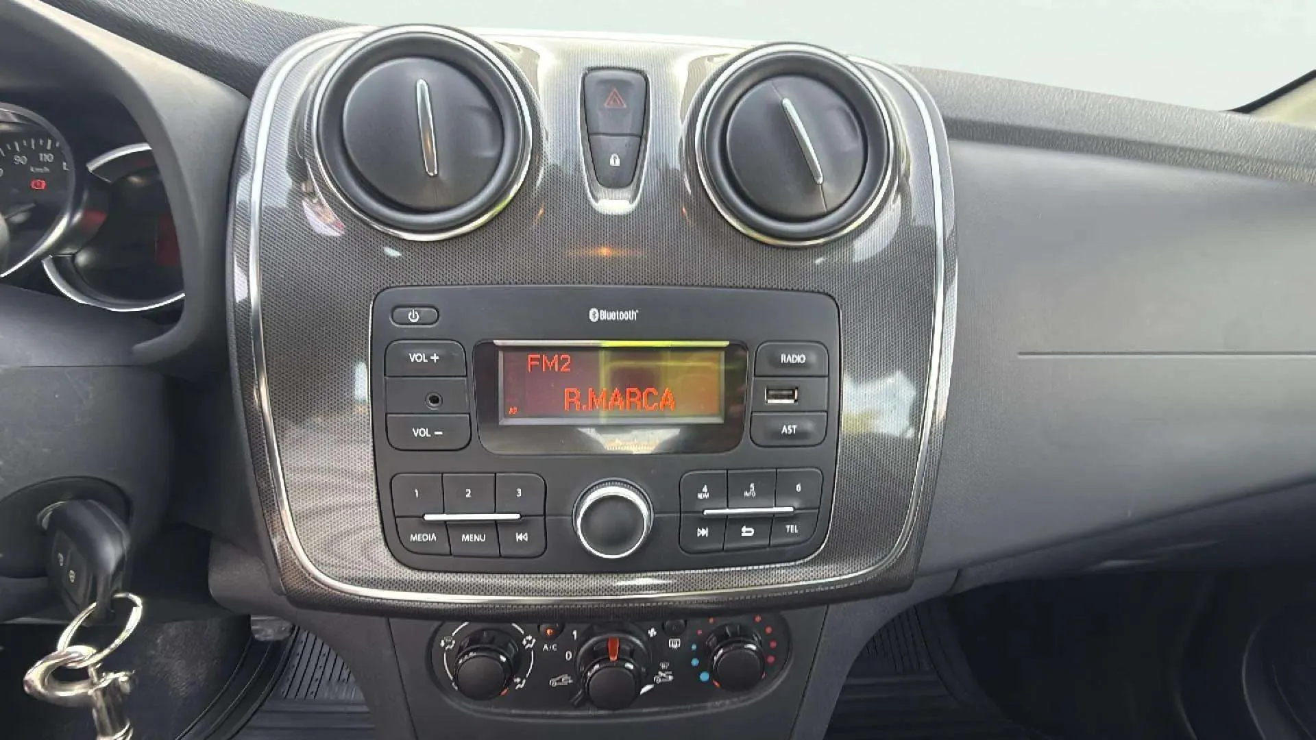Dacia Sandero Stepway Comfort TCe - foto 13