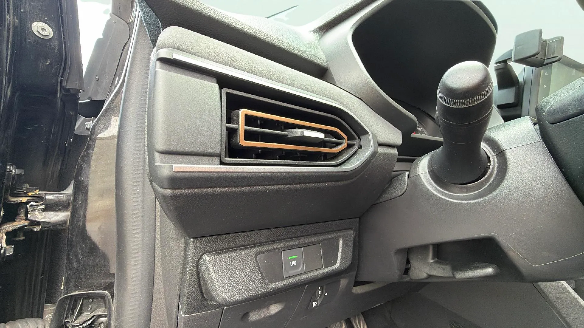 Dacia Sandero Stepway Extreme Go ECO-G - foto 29