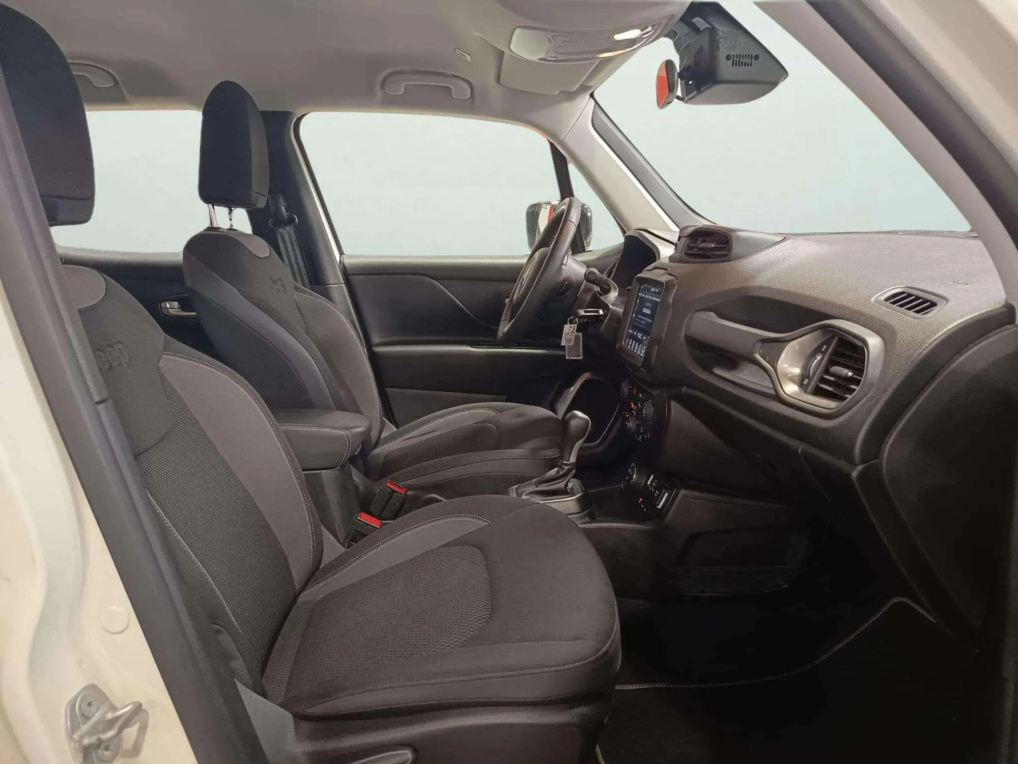 Jeep Renegade 4xe 1.3 PHEV Limited - foto 21