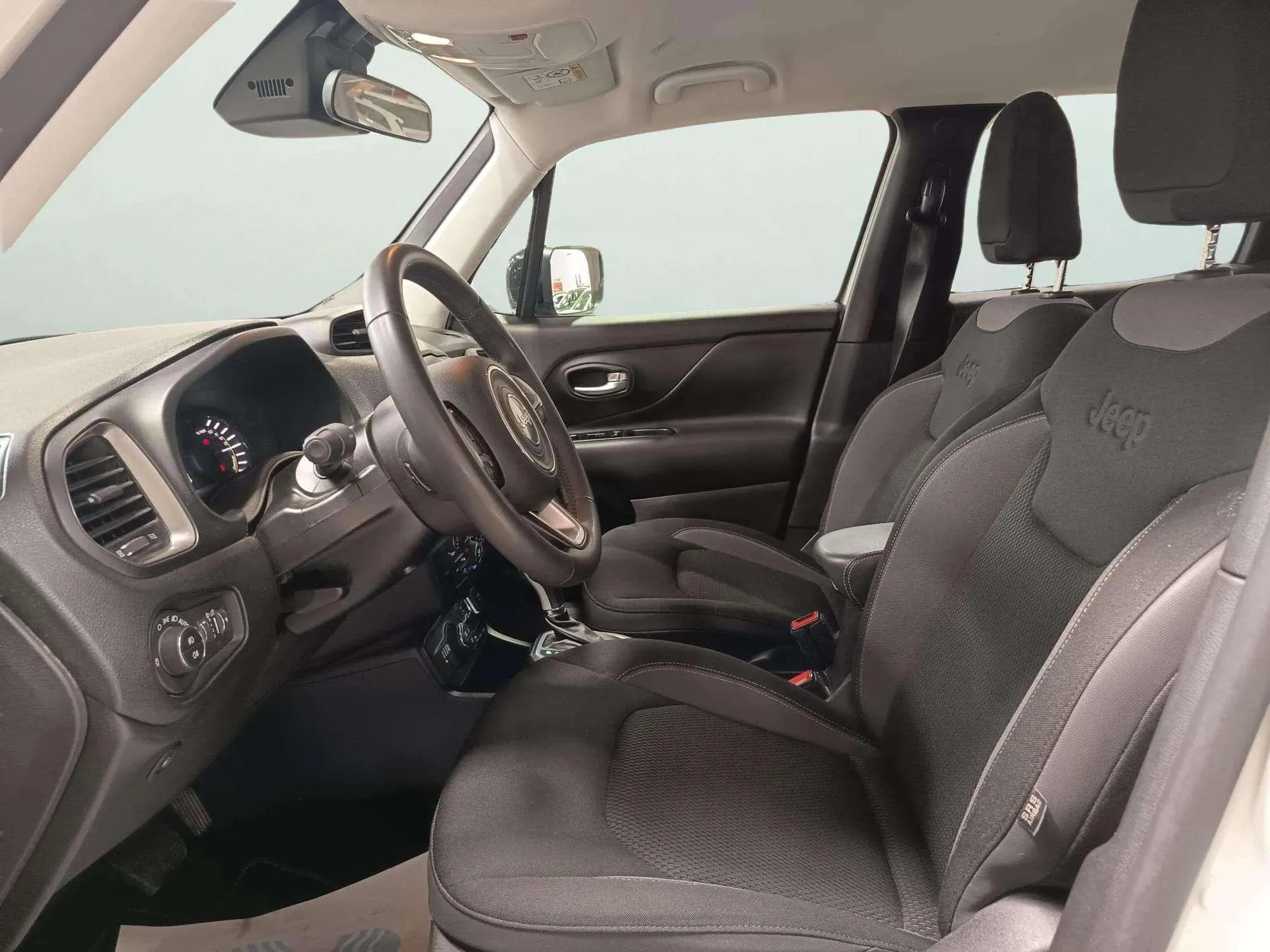 Jeep Renegade 4xe 1.3 PHEV Limited - foto 20