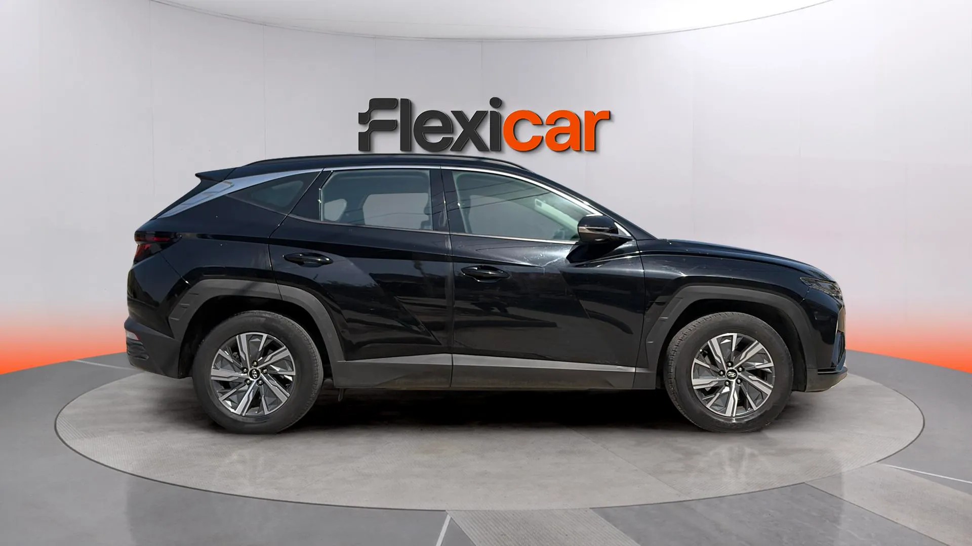 Hyundai Tucson 1.6 CRDi Maxx - foto 3