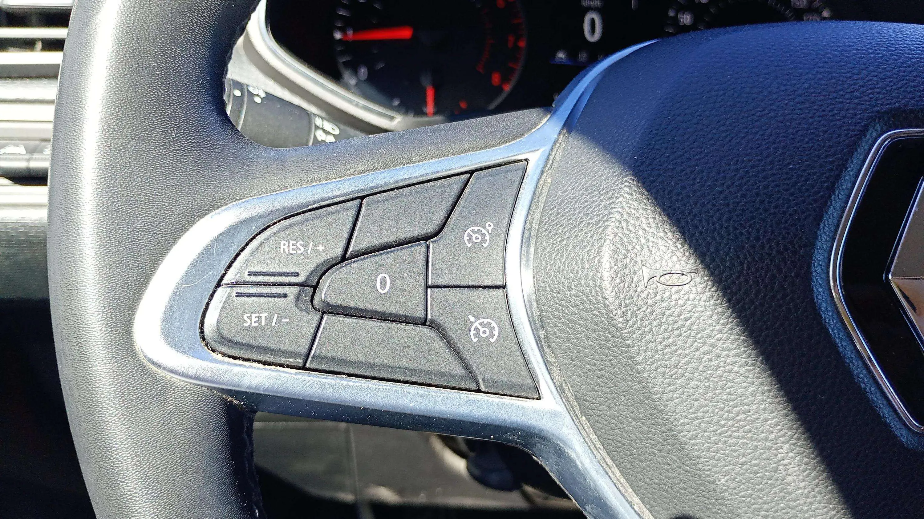 Renault Clio Business TCe GLP - foto 18