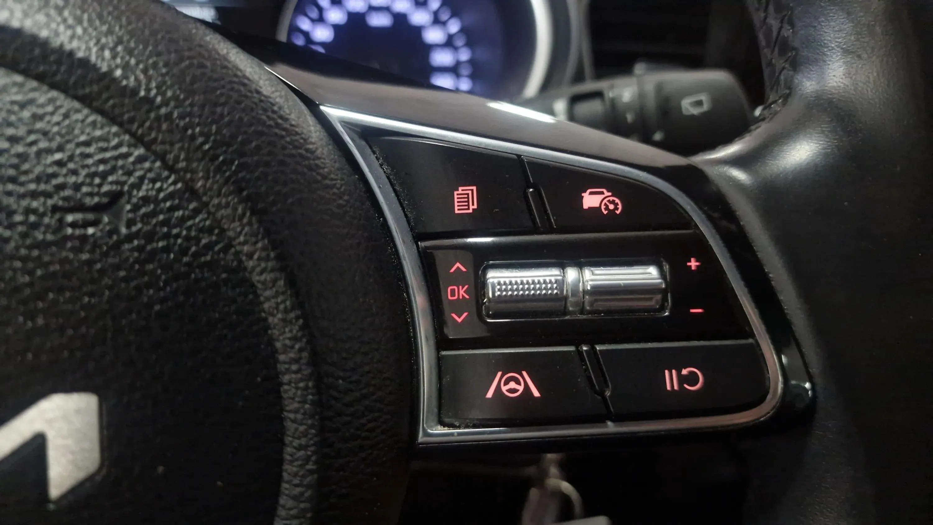Kia Ceed 1.6 MHEV iMT Drive - foto 19