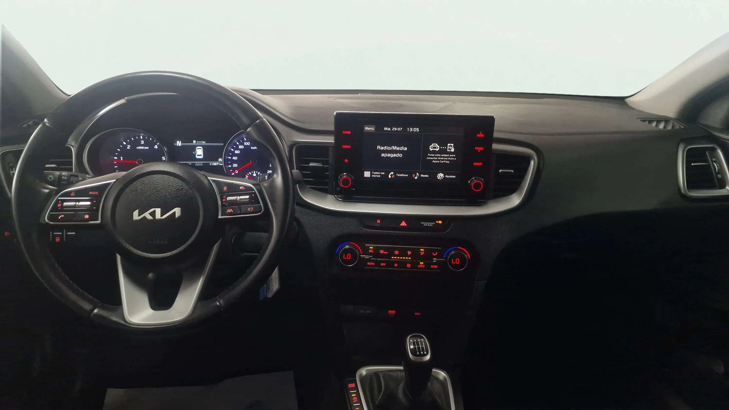 Kia Ceed 1.6 MHEV iMT Drive - foto 10