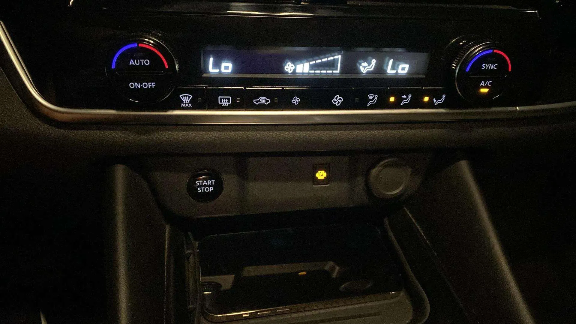 Nissan Qashqai E-POWER Tekna - foto 14