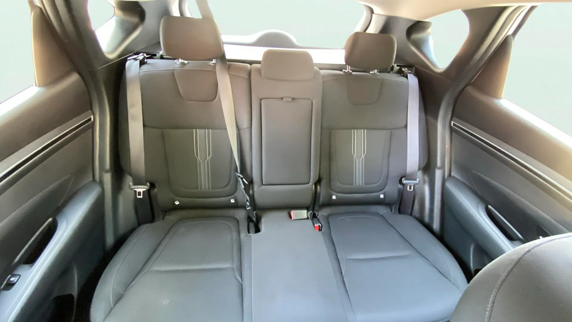 Hyundai Tucson 1.6 T-GDi HEV Maxx - foto 14