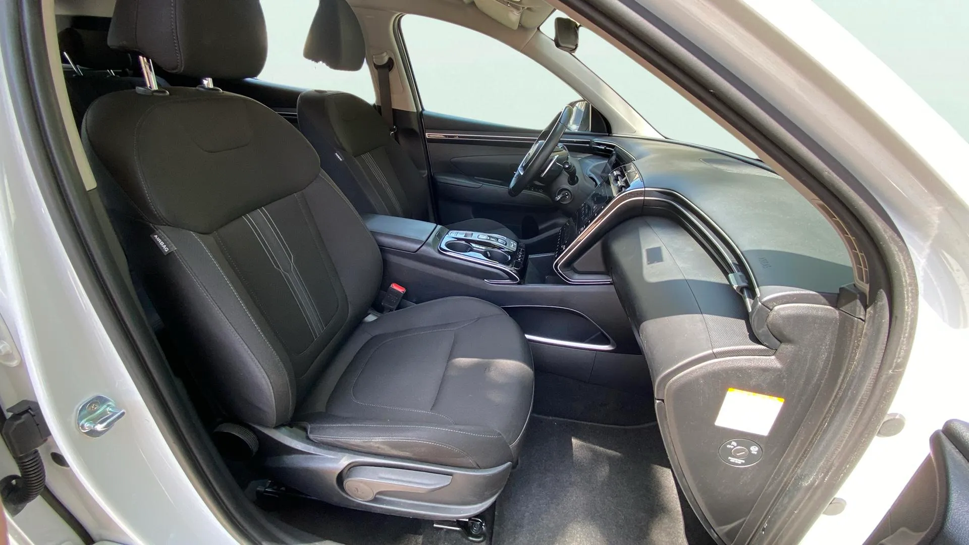 Hyundai Tucson 1.6 T-GDi HEV Maxx - foto 12