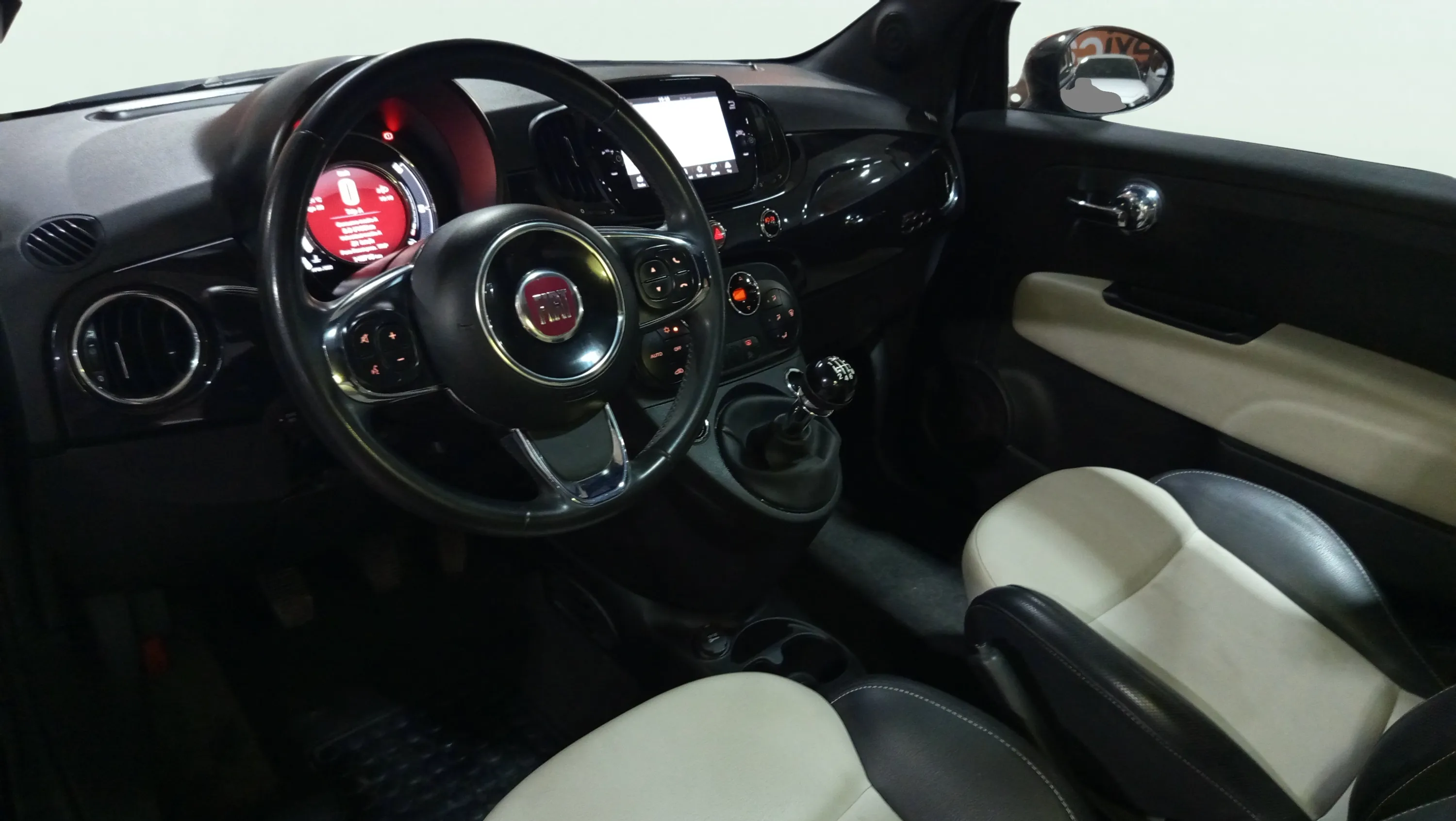 Fiat 500 Dolcevita 1.0 Hybrid - foto 29