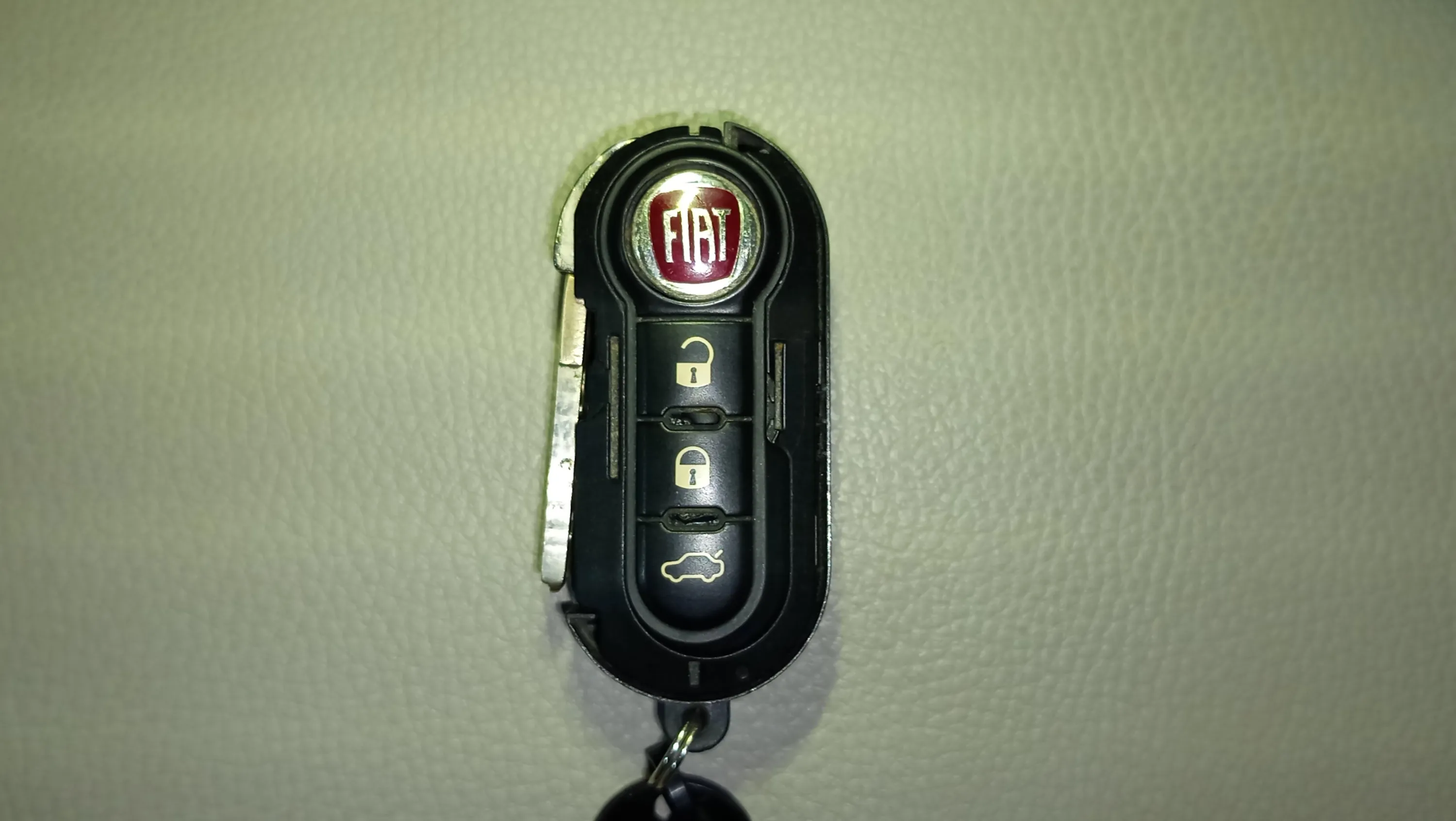 Fiat 500 Dolcevita 1.0 Hybrid - foto 30