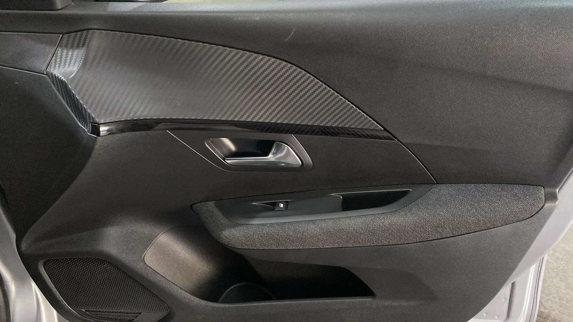 Peugeot 208 Style PureTech 100 - foto 19