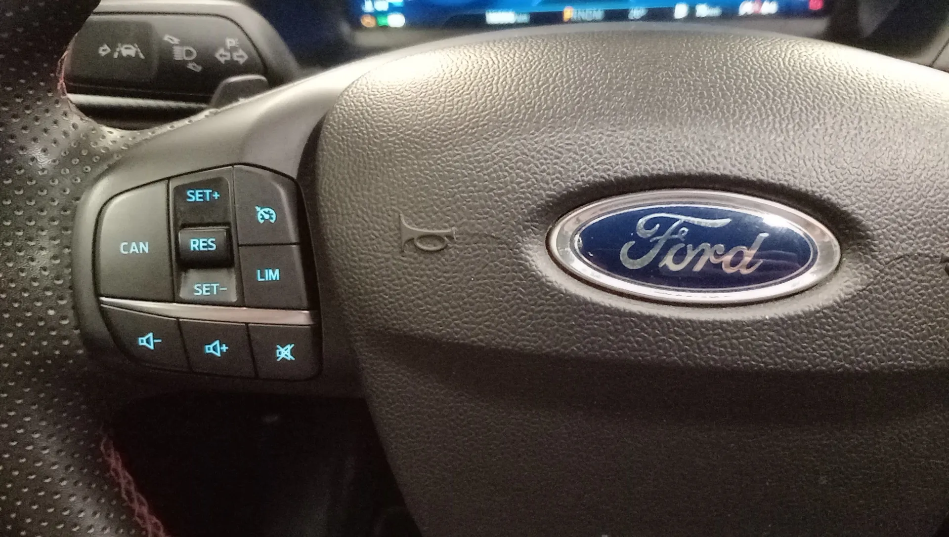 Ford Puma 1.0 EcoBoost ST-Line MHEV - foto 11