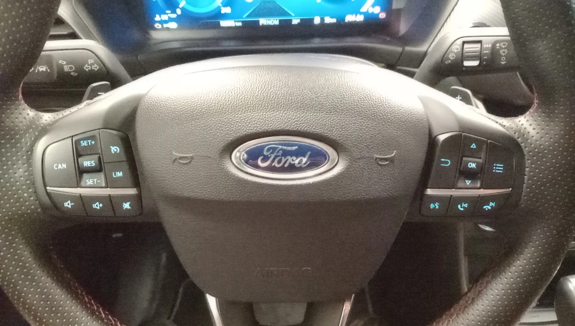Ford Puma 1.0 EcoBoost ST-Line MHEV - foto 12