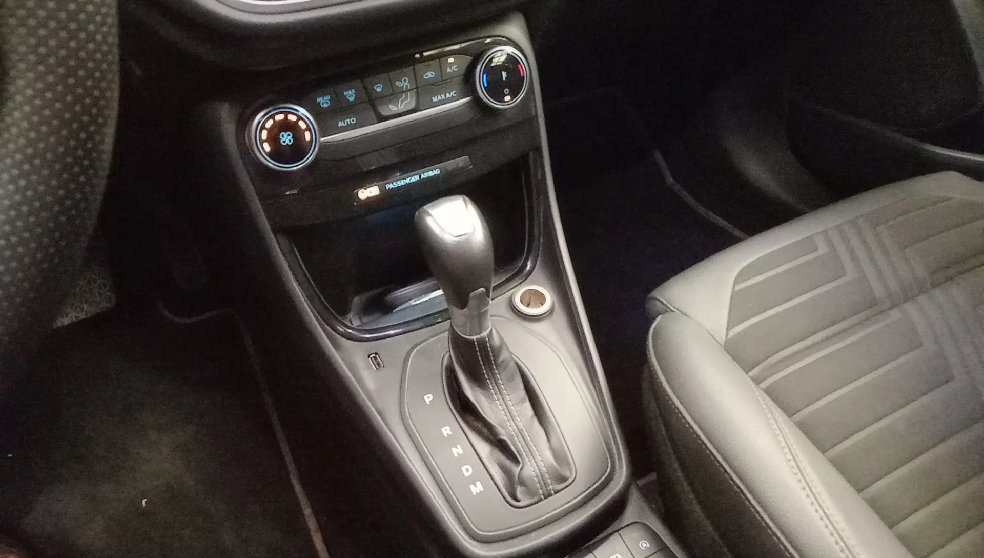 Ford Puma 1.0 EcoBoost ST-Line MHEV - foto 18