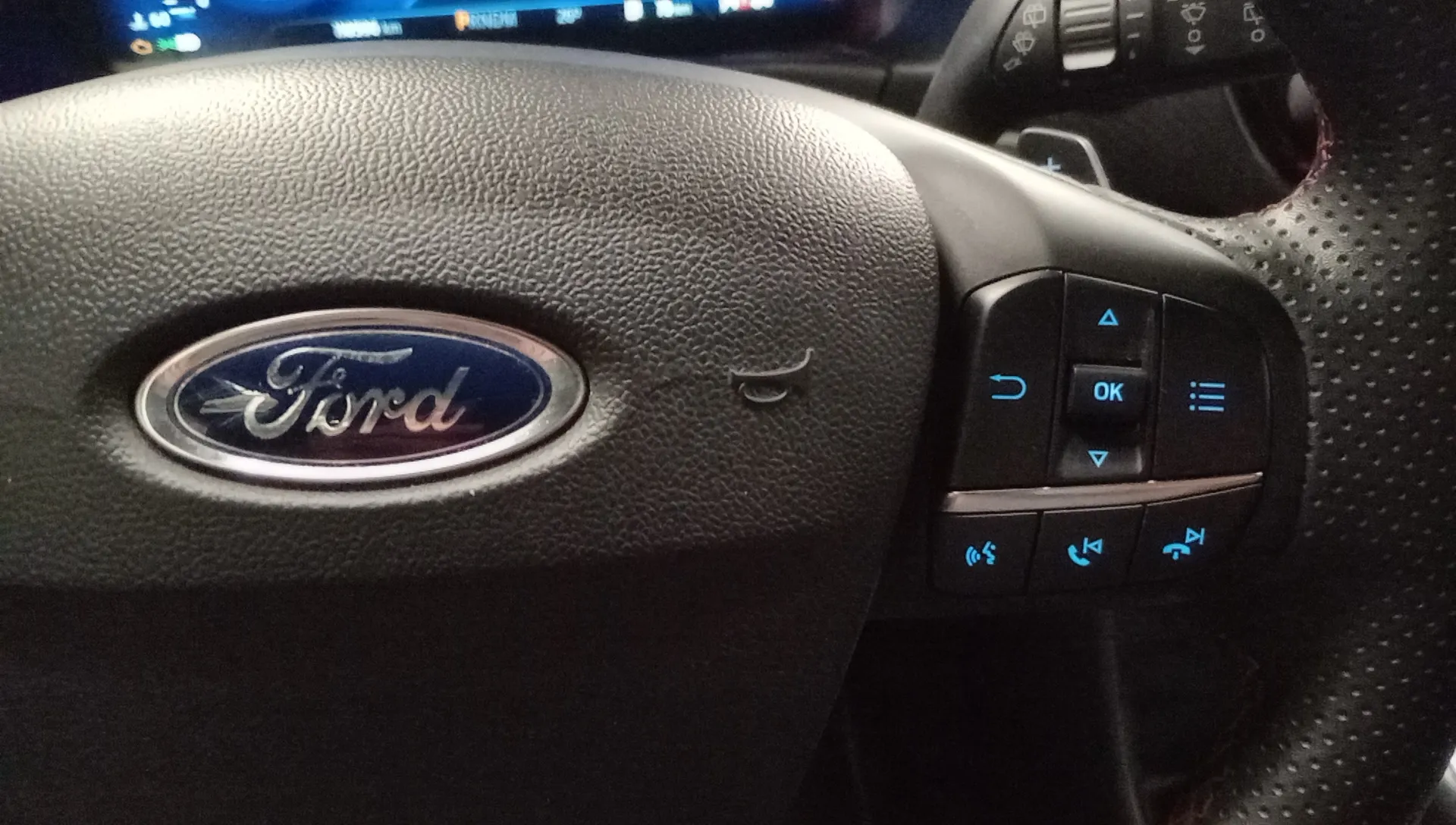 Ford Puma 1.0 EcoBoost ST-Line MHEV - foto 13