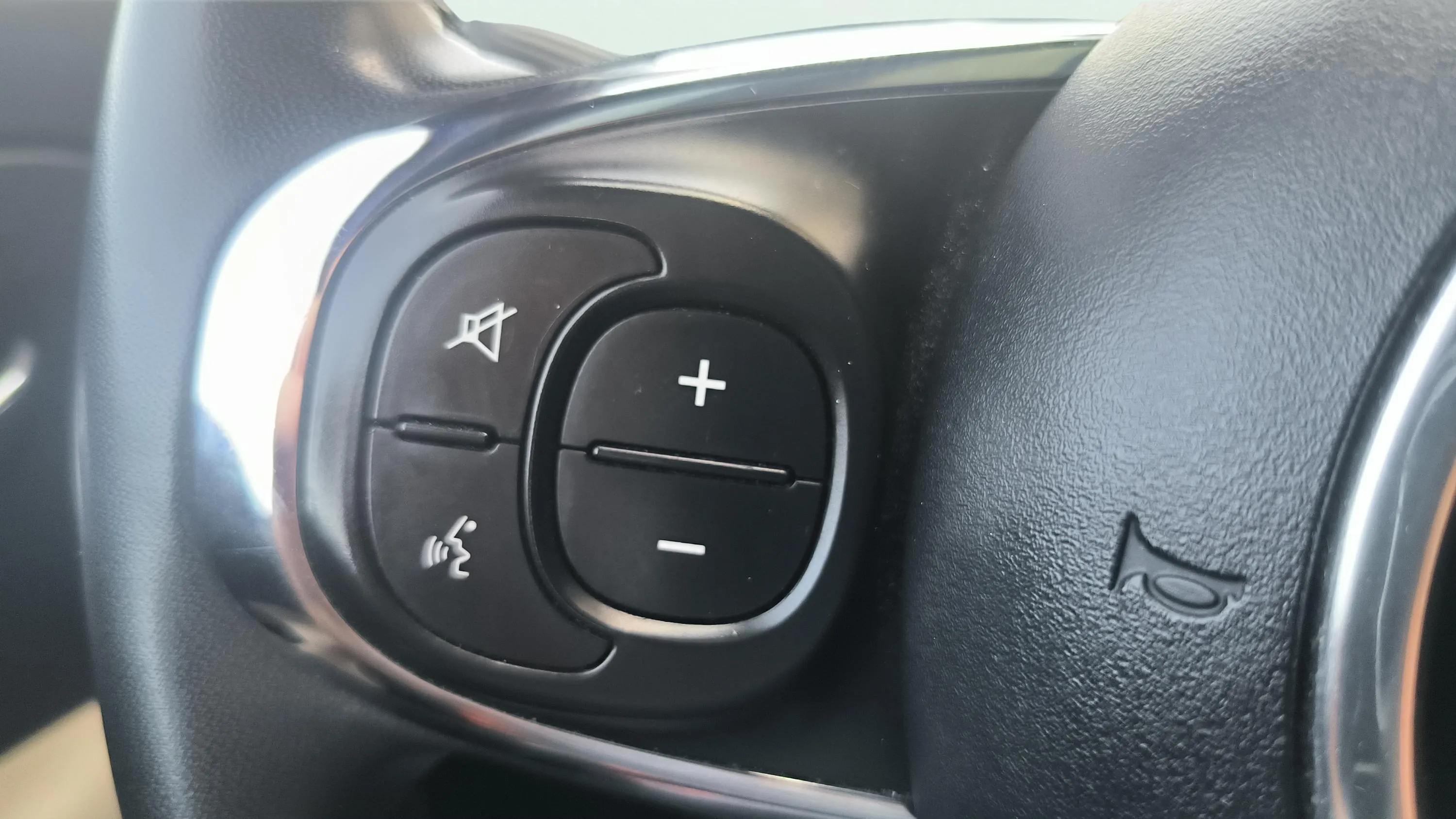 Fiat 500 Dolcevita 1.0 Hybrid - foto 13