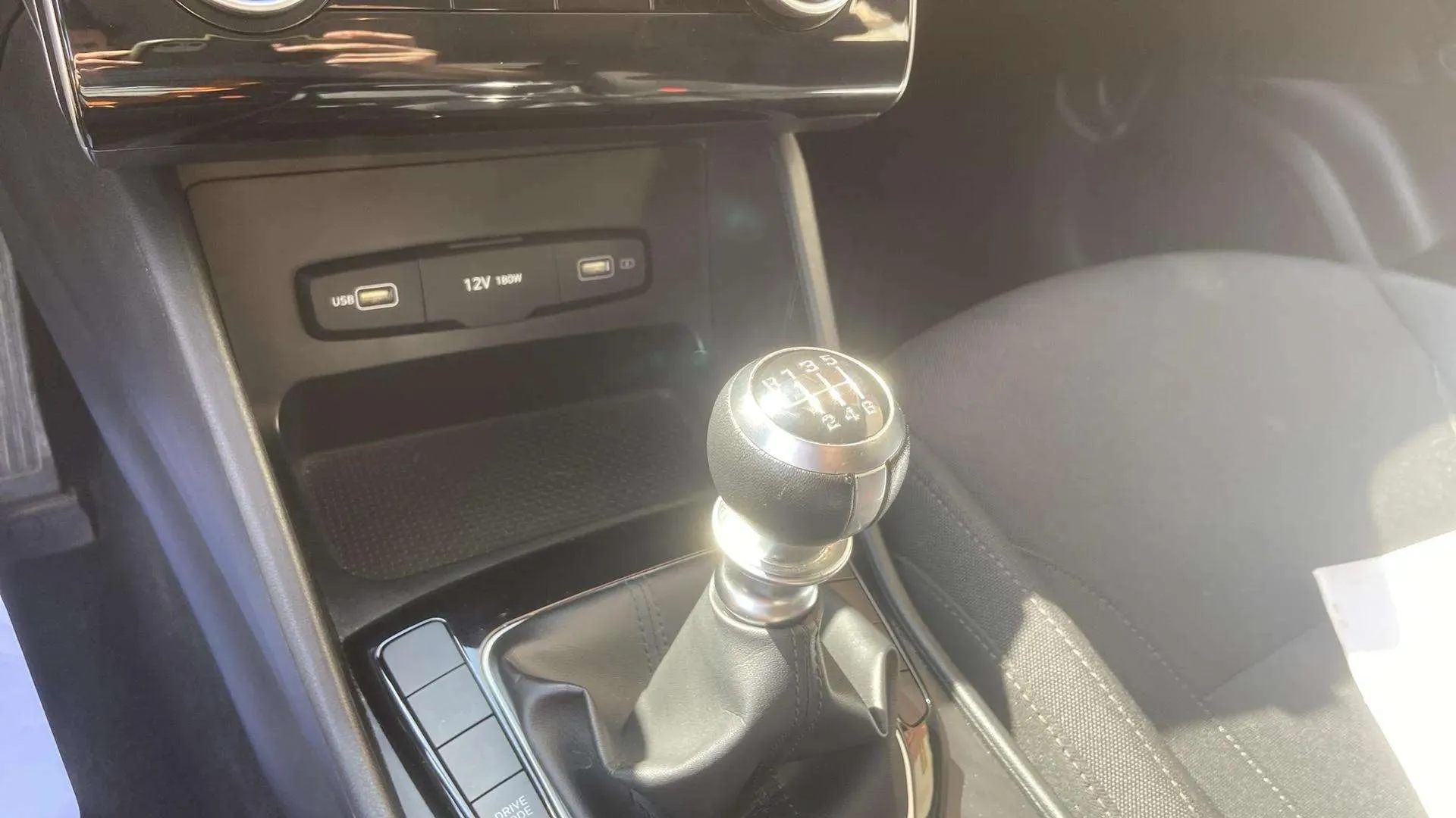 Hyundai Tucson 1.6 T-GDi Klass - foto 18