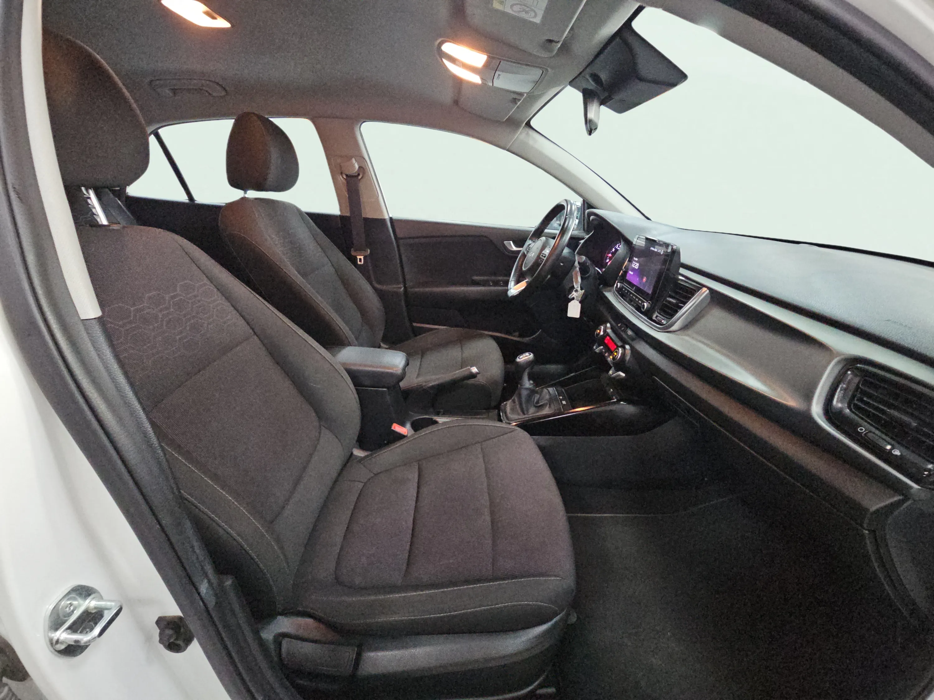 Kia Rio 1.0 T-GDi MHEV iMT Drive - foto 13